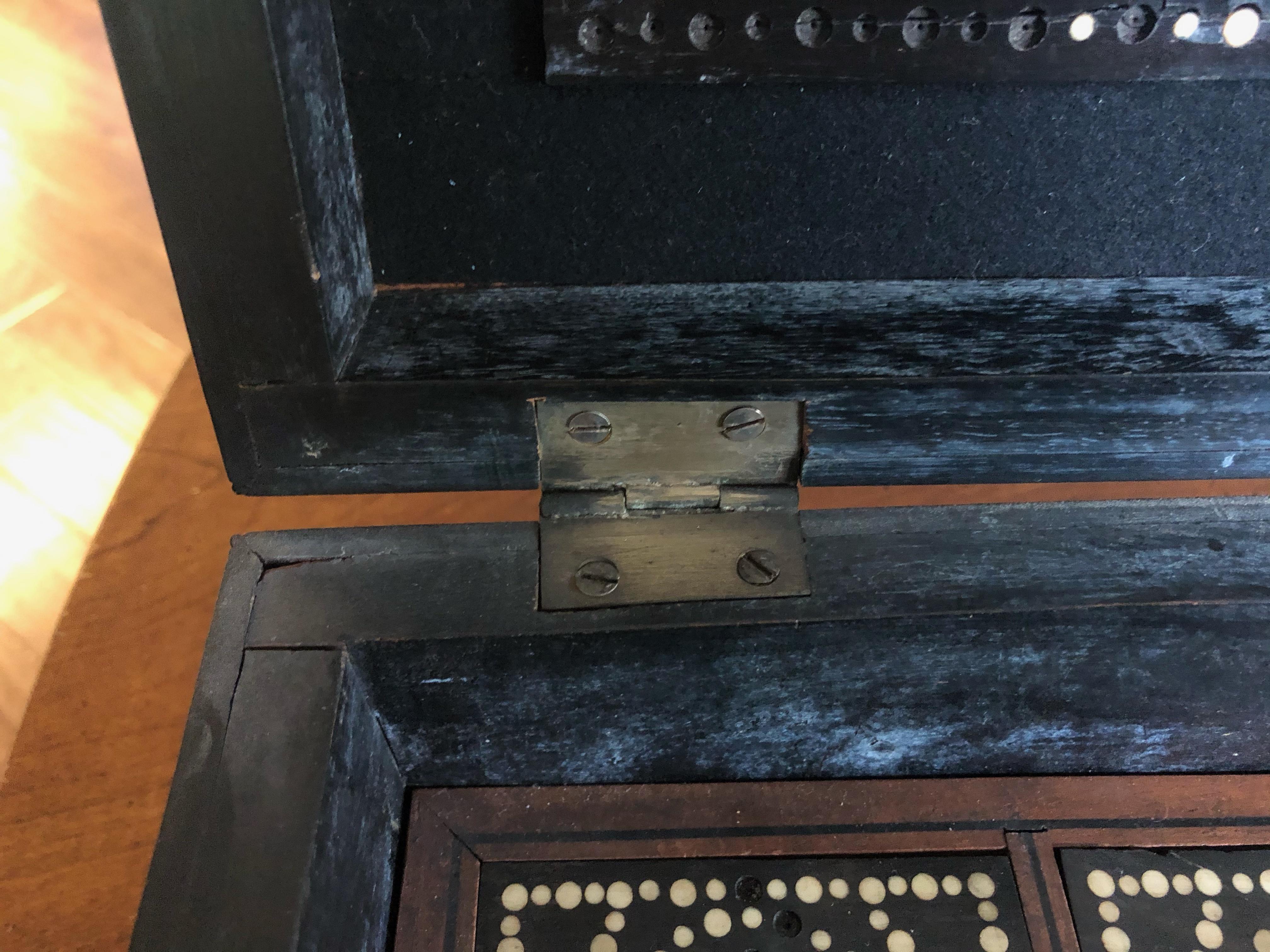 Bone Handsome Collectible Late 19th Century Porcupine Quill Box
