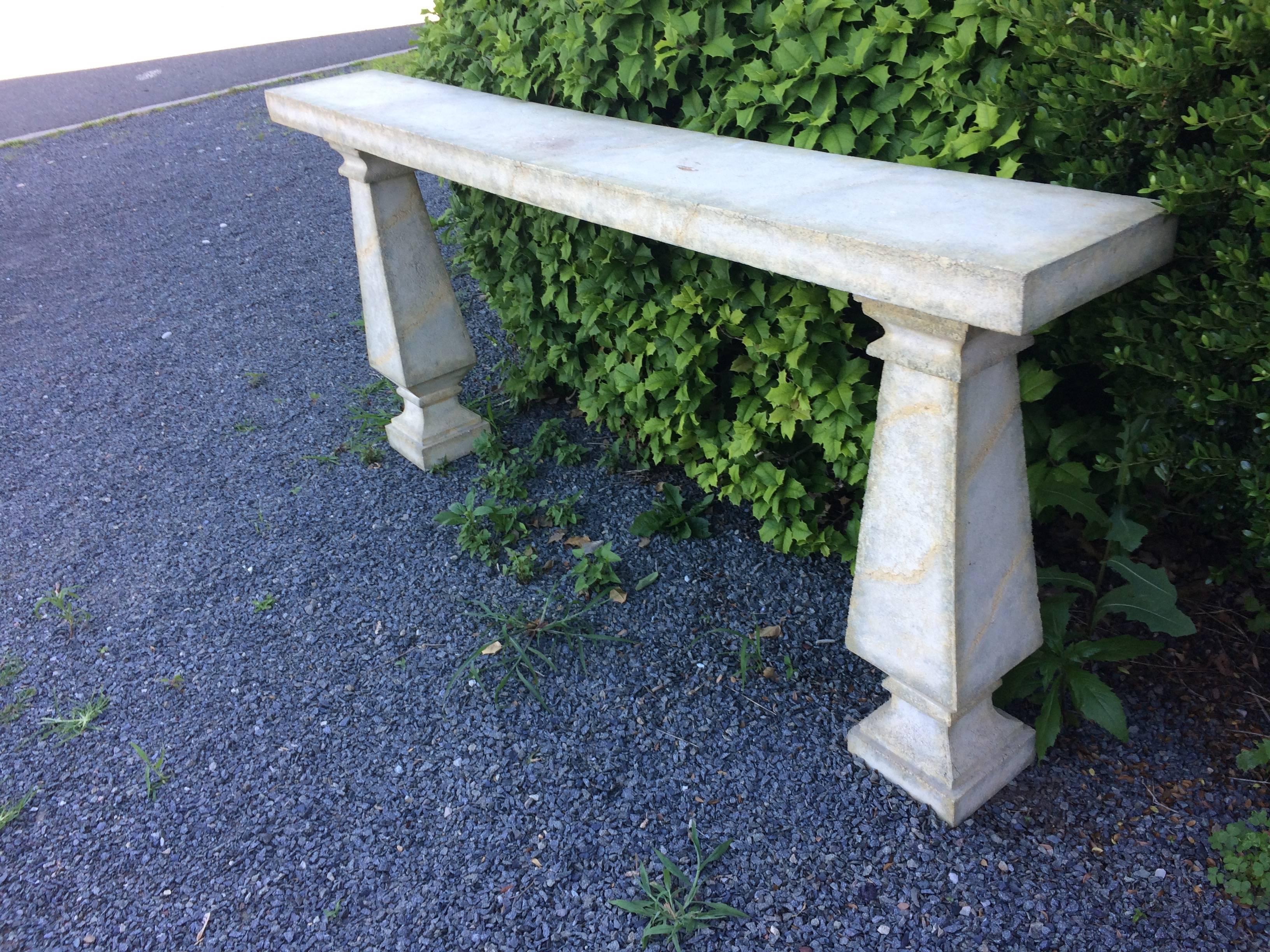 Great console table made of concrete and composition in a neoclassical form, for indoor or outdoor use.