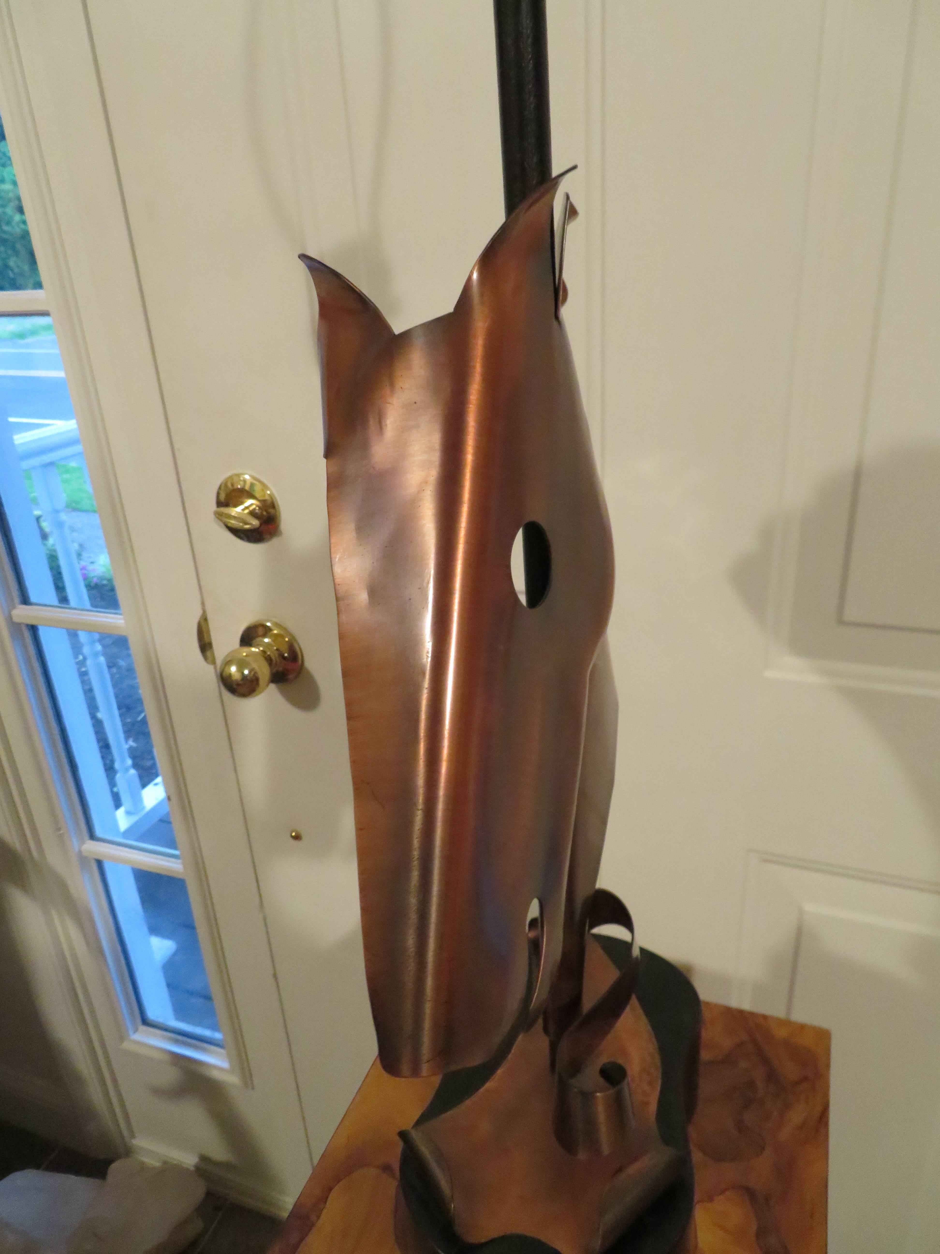 Handsome Copper Heifetz Horse Head Lamp Midcentury Danish Modern In Good Condition For Sale In Pemberton, NJ