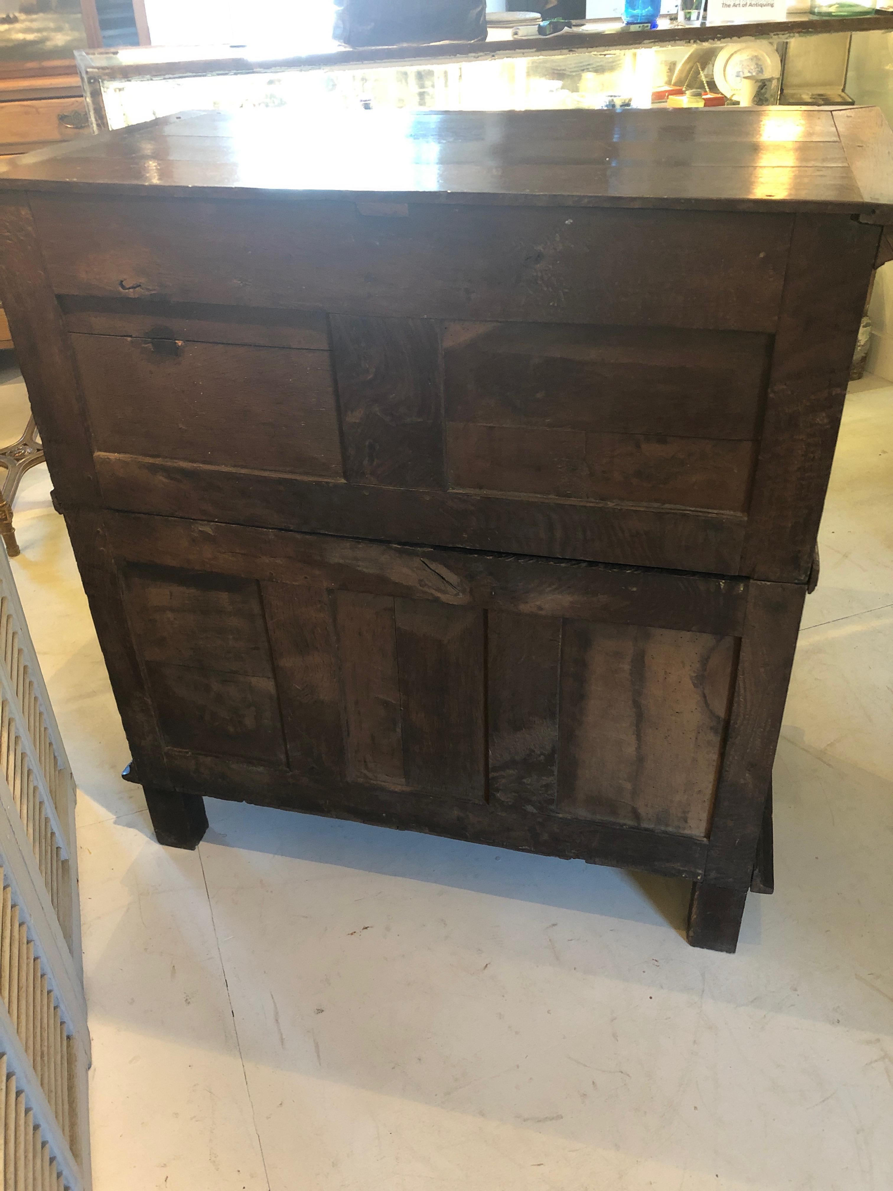 Handsome English Antique Walnut Chest of Drawers For Sale 10