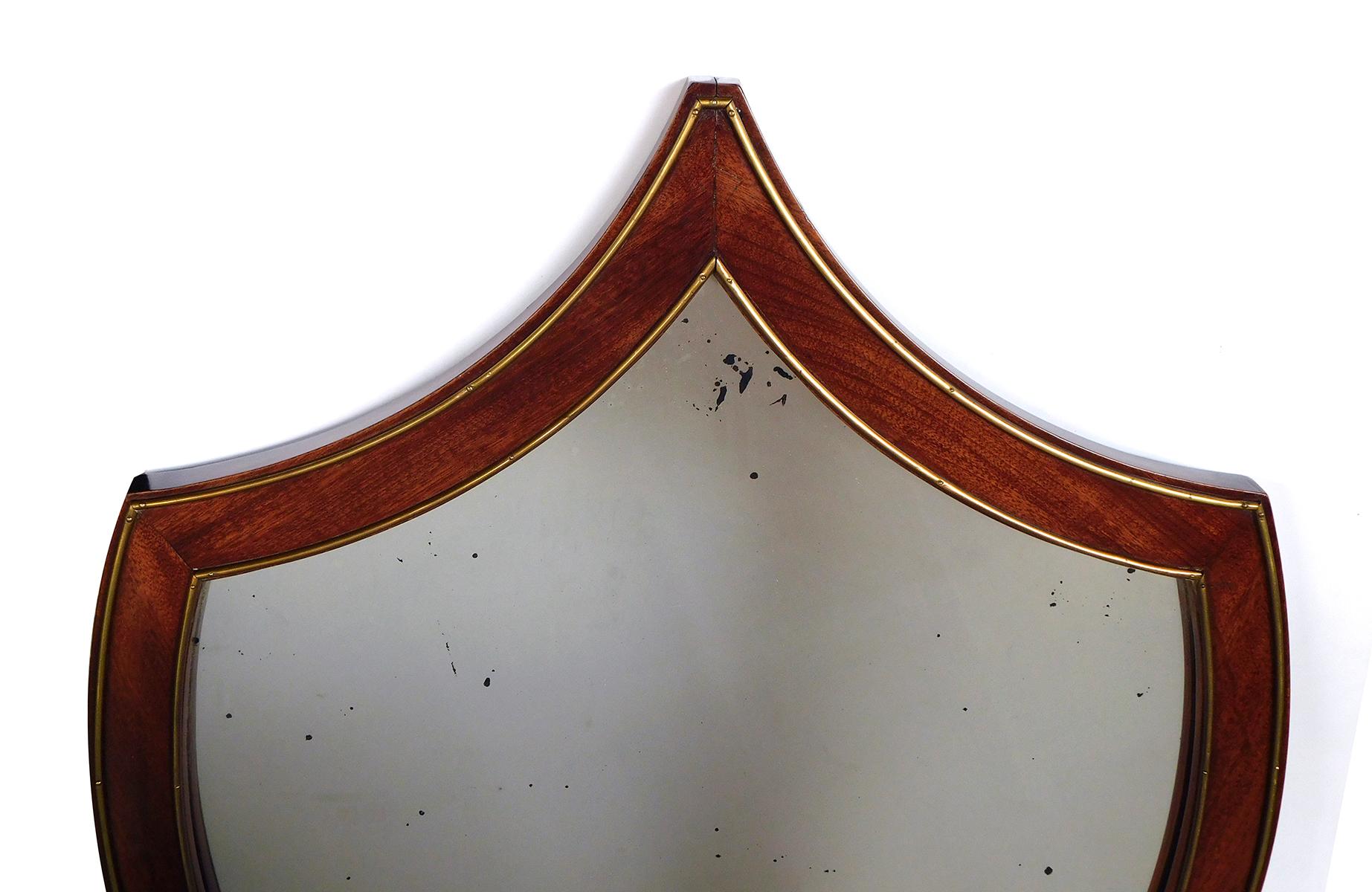 Early 20th Century Handsome English Edwardian Mahogany Shield-Form Mirror For Sale