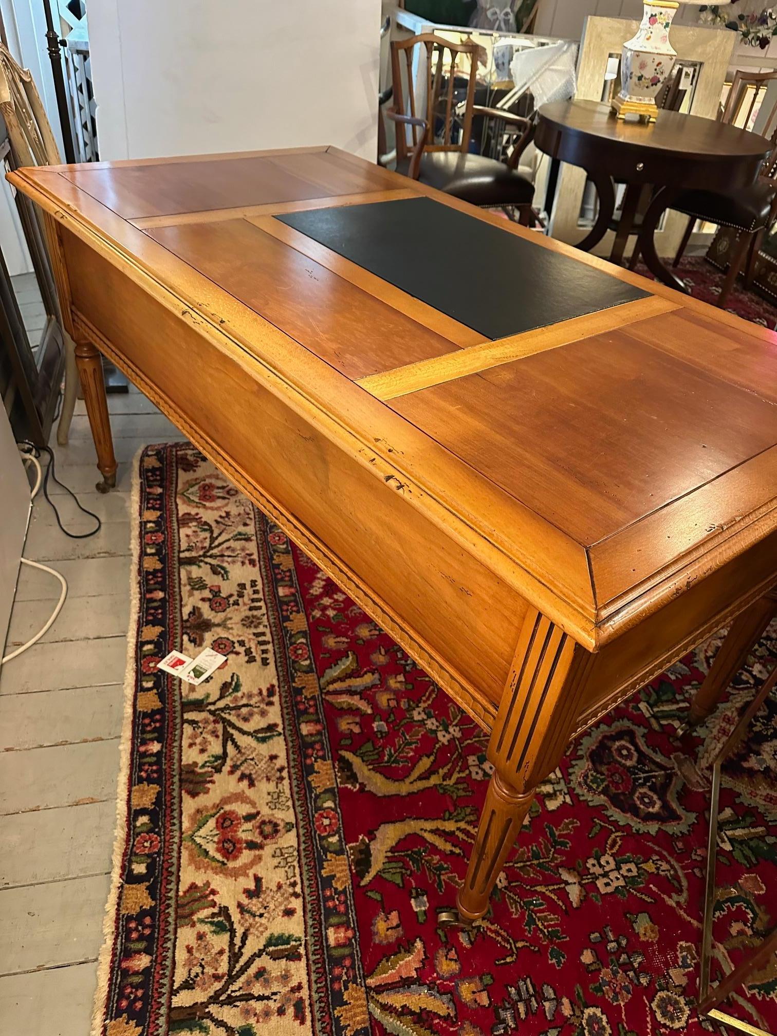 Handsome English Vintage Fruitwood Writing Desk with Leather Blotter In Good Condition For Sale In Hopewell, NJ