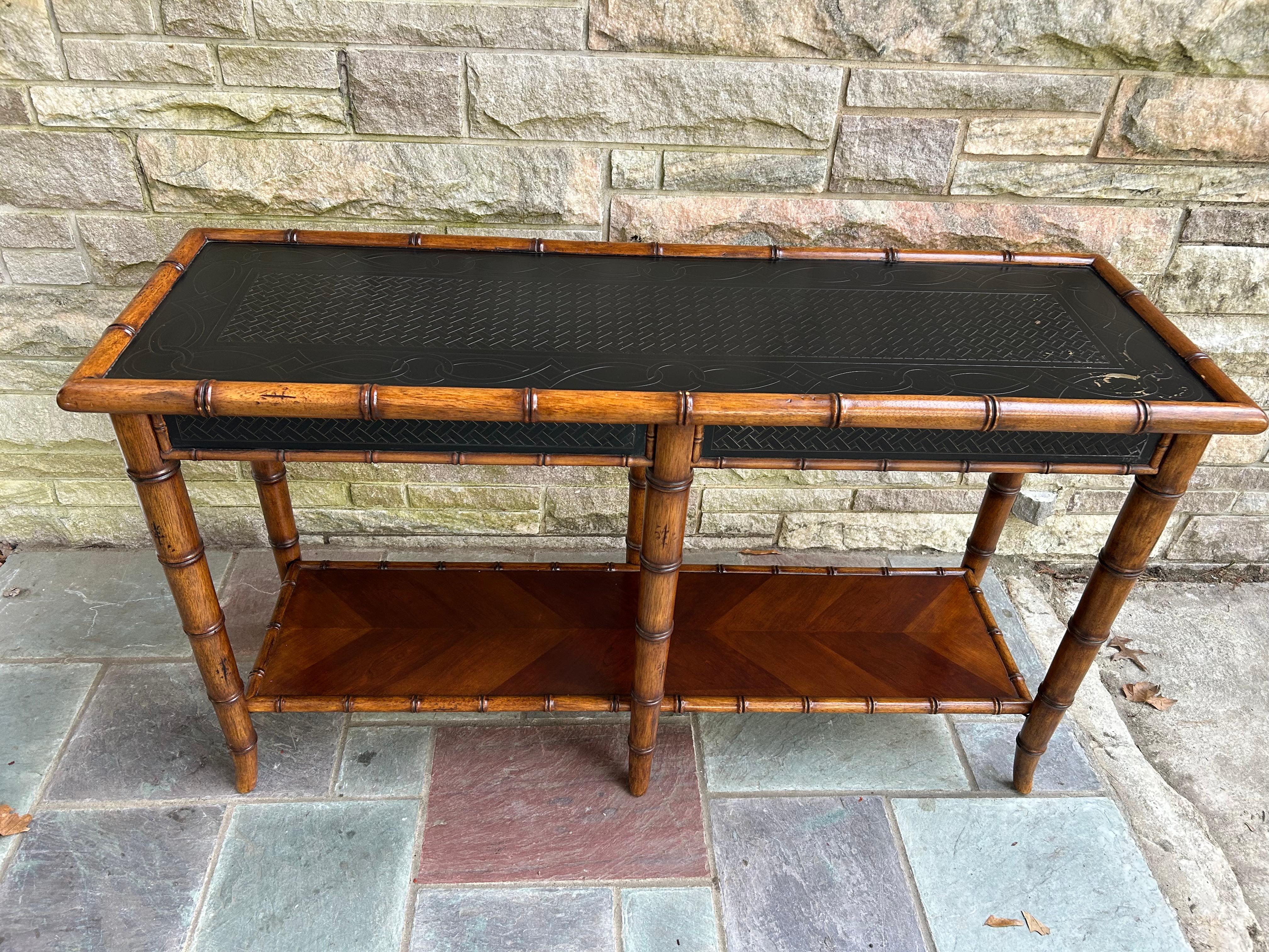 Handsome Faux Bamboo 2 Tier Console Table Mid-Century Modern In Good Condition For Sale In Pemberton, NJ