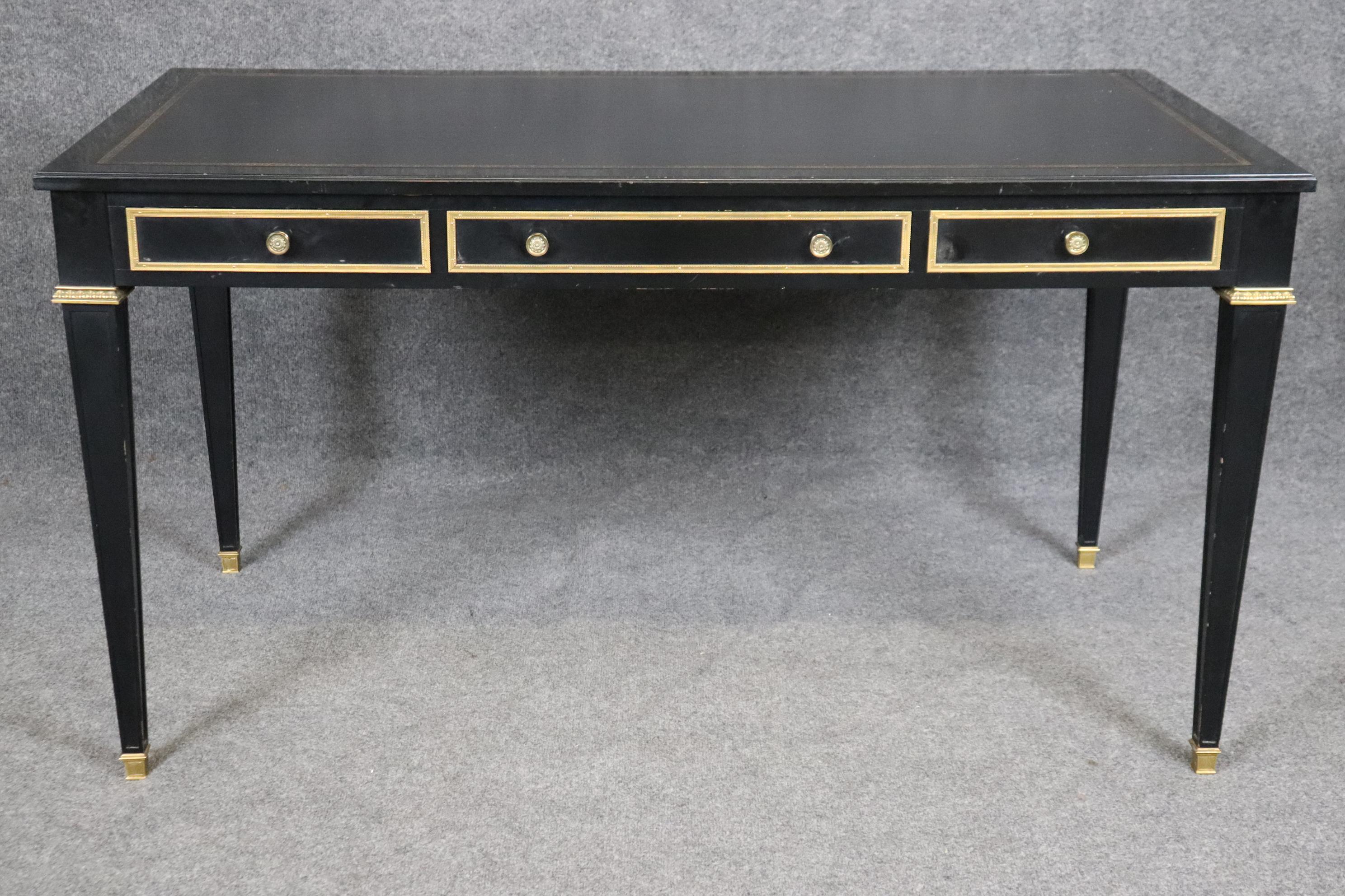 Splendida scrivania direzionale Maison Jansen in bronzo dorato e ormeggio in vendita 4