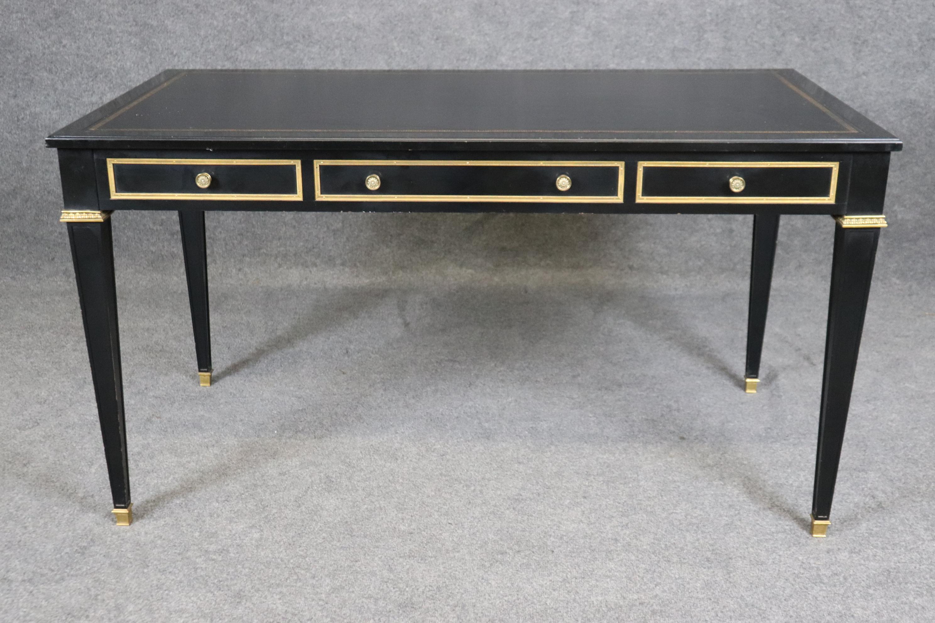 Splendida scrivania direzionale Maison Jansen in bronzo dorato e ormeggio in vendita 6