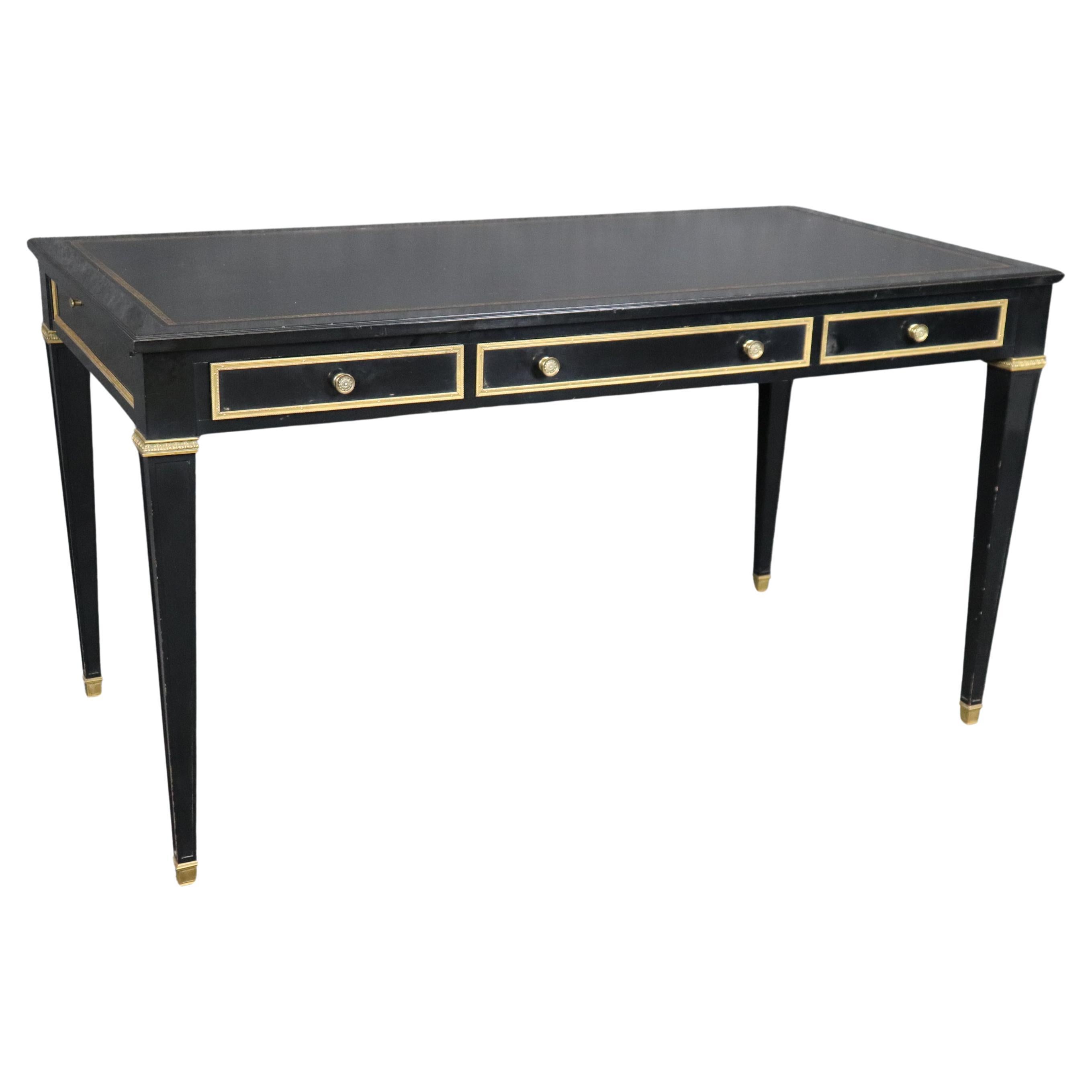 Splendida scrivania direzionale Maison Jansen in bronzo dorato e ormeggio