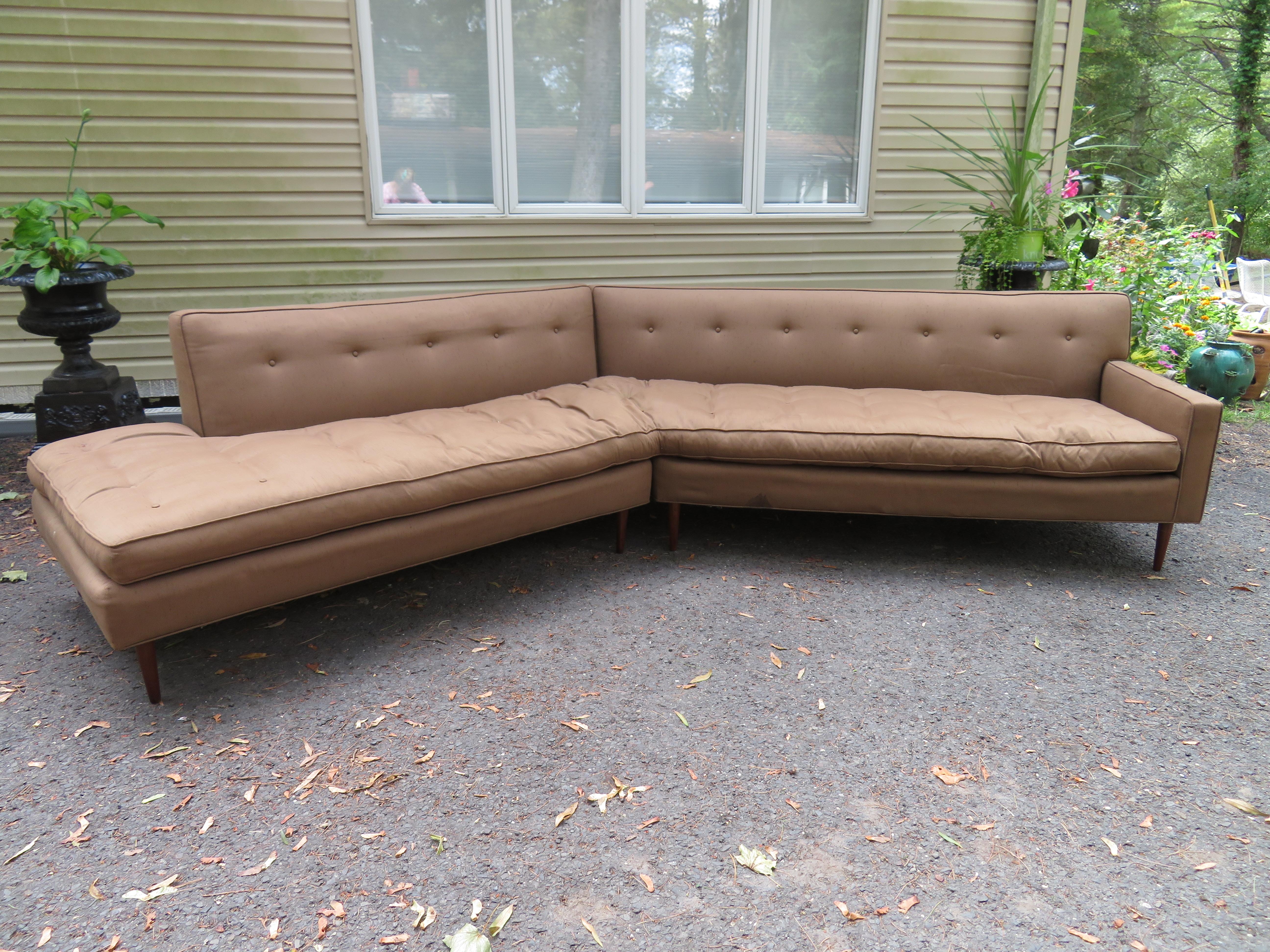 Handsome Harvey Probber 2-piece Nuclear Sert series sofa sectional. This piece will need to be re-upholstered-fabric is worn and dated and foam is hardening. This sectional measure 29