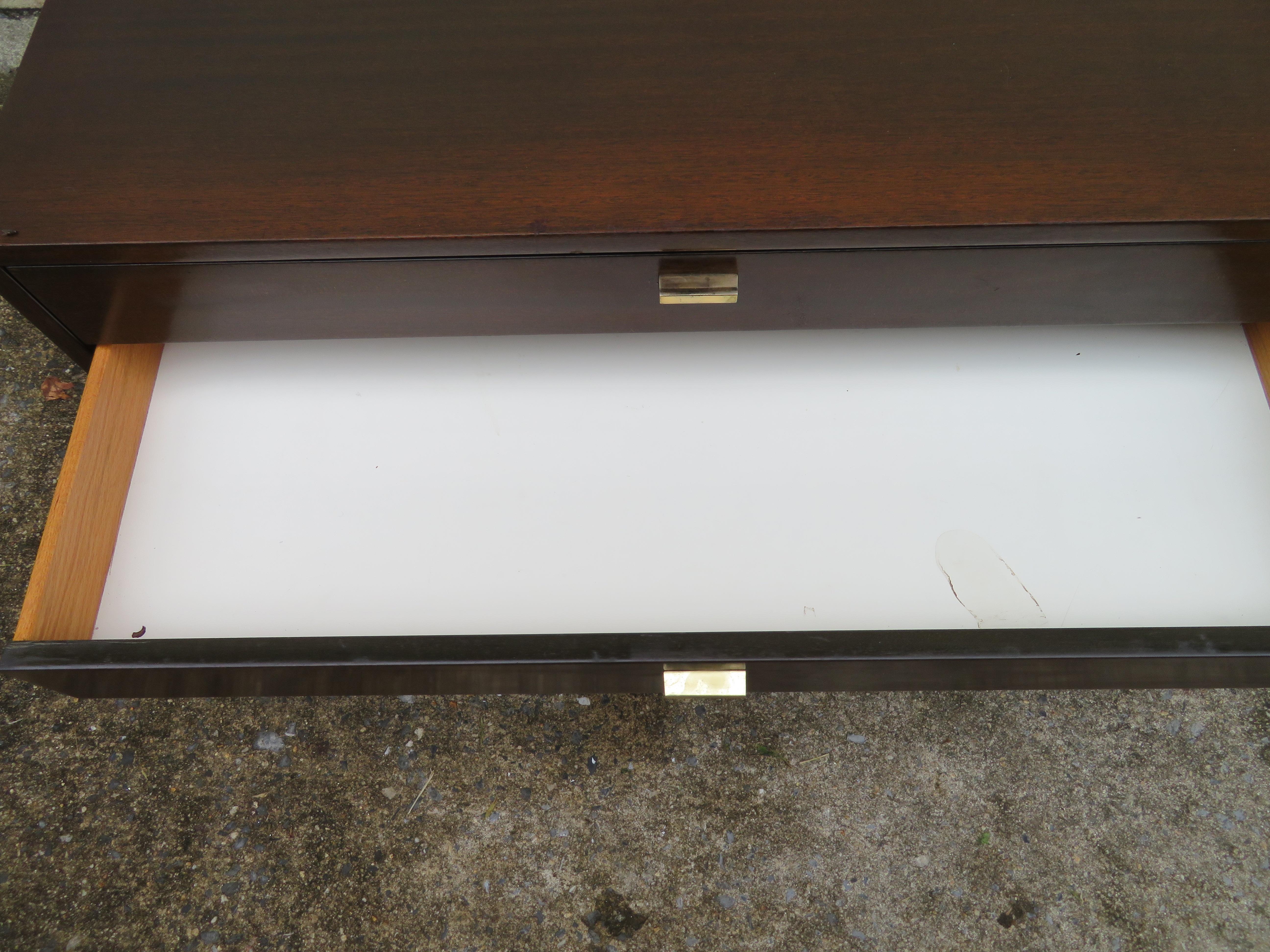 Handsome Harvey Probber Small Chest Cabinet Nightstand Mid-Century Modern 2
