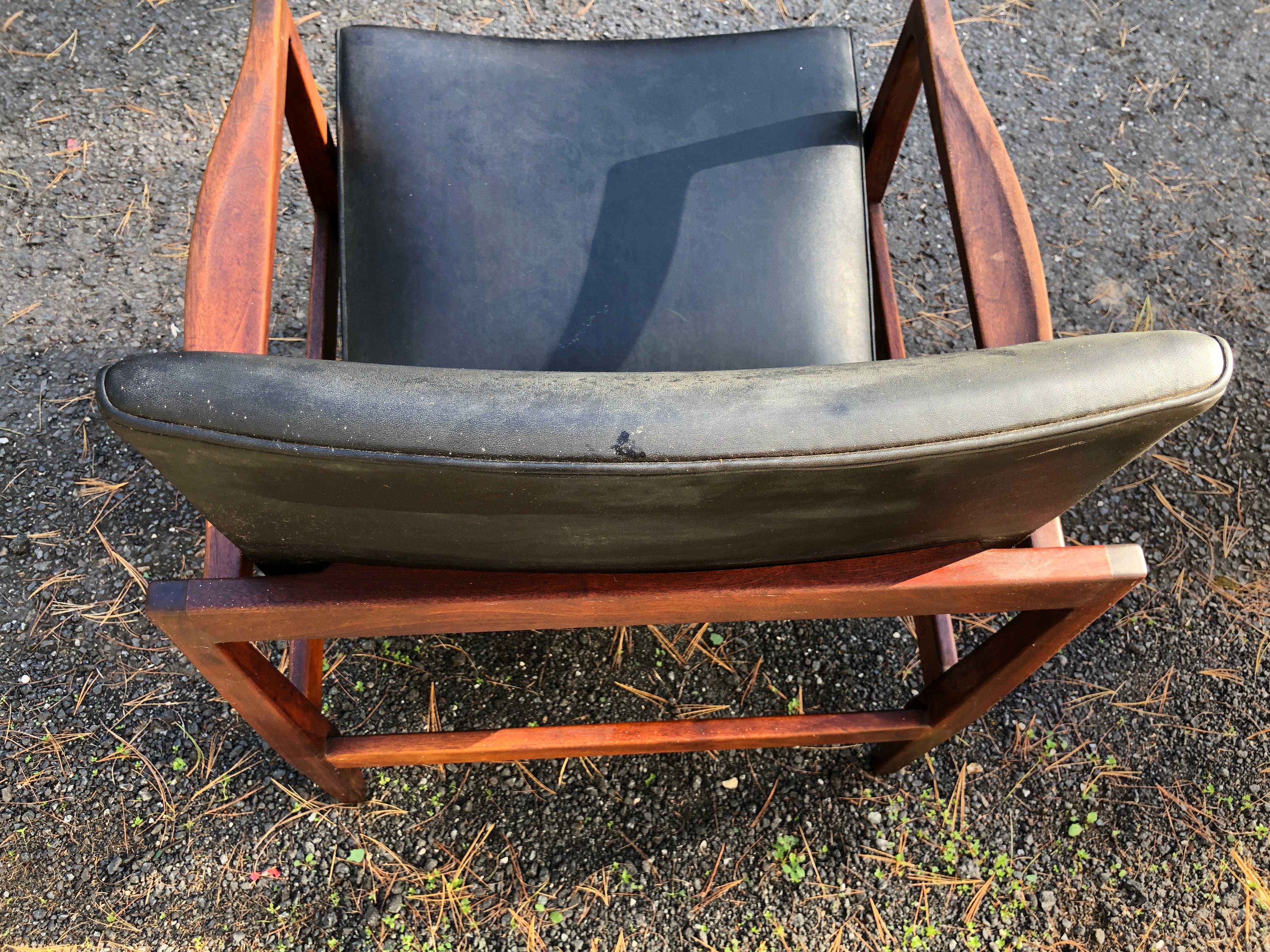 Magnifique chaise longue en noyer Jens Risom Mid-Century Modernity en vente 8