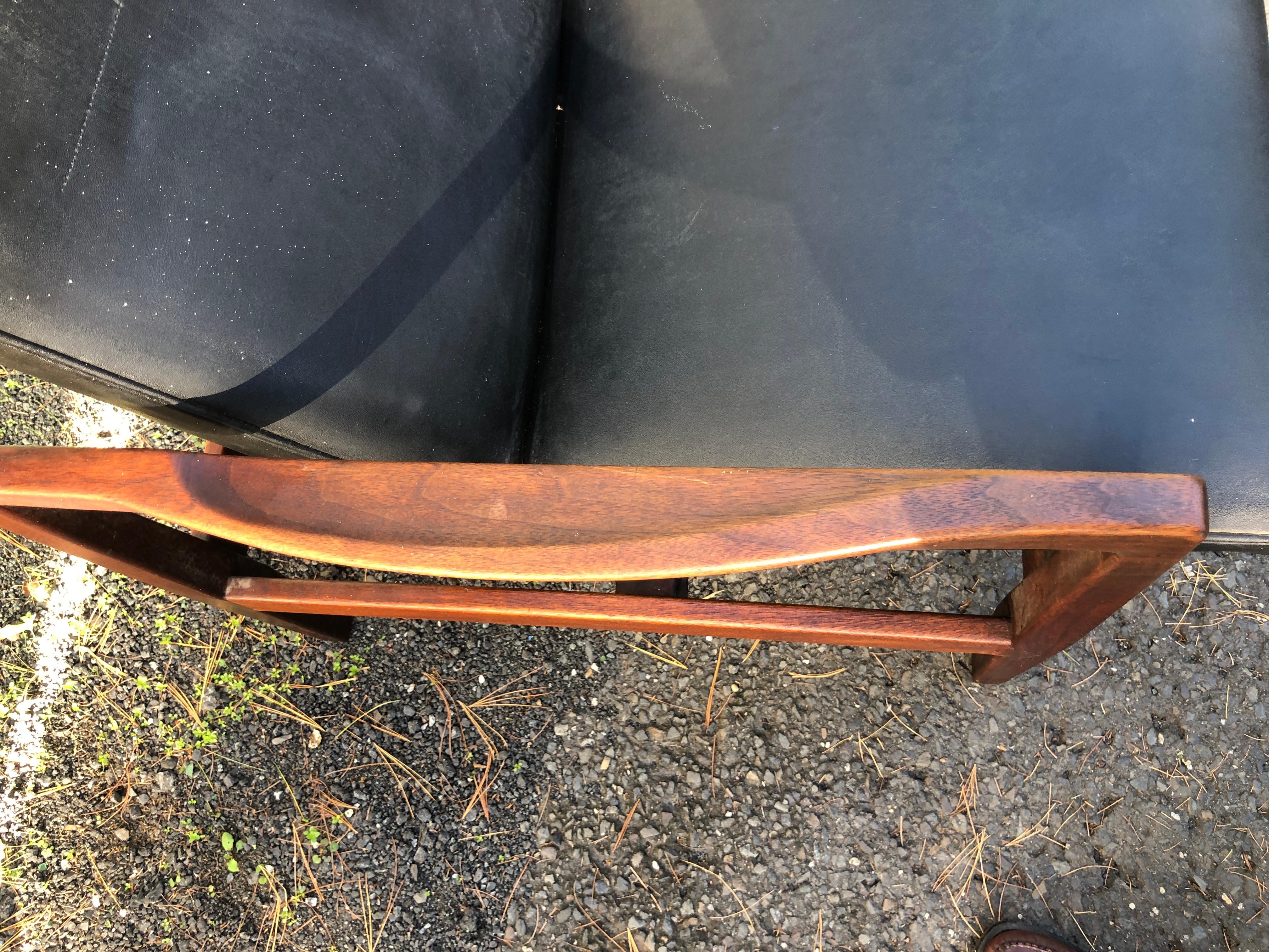 Magnifique chaise longue en noyer Jens Risom Mid-Century Modernity en vente 3