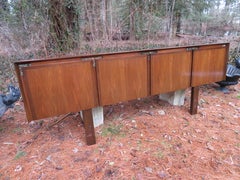 Handsome King Size Hobey Helen Baker Asian Style Walnut Head Board, Midcentury