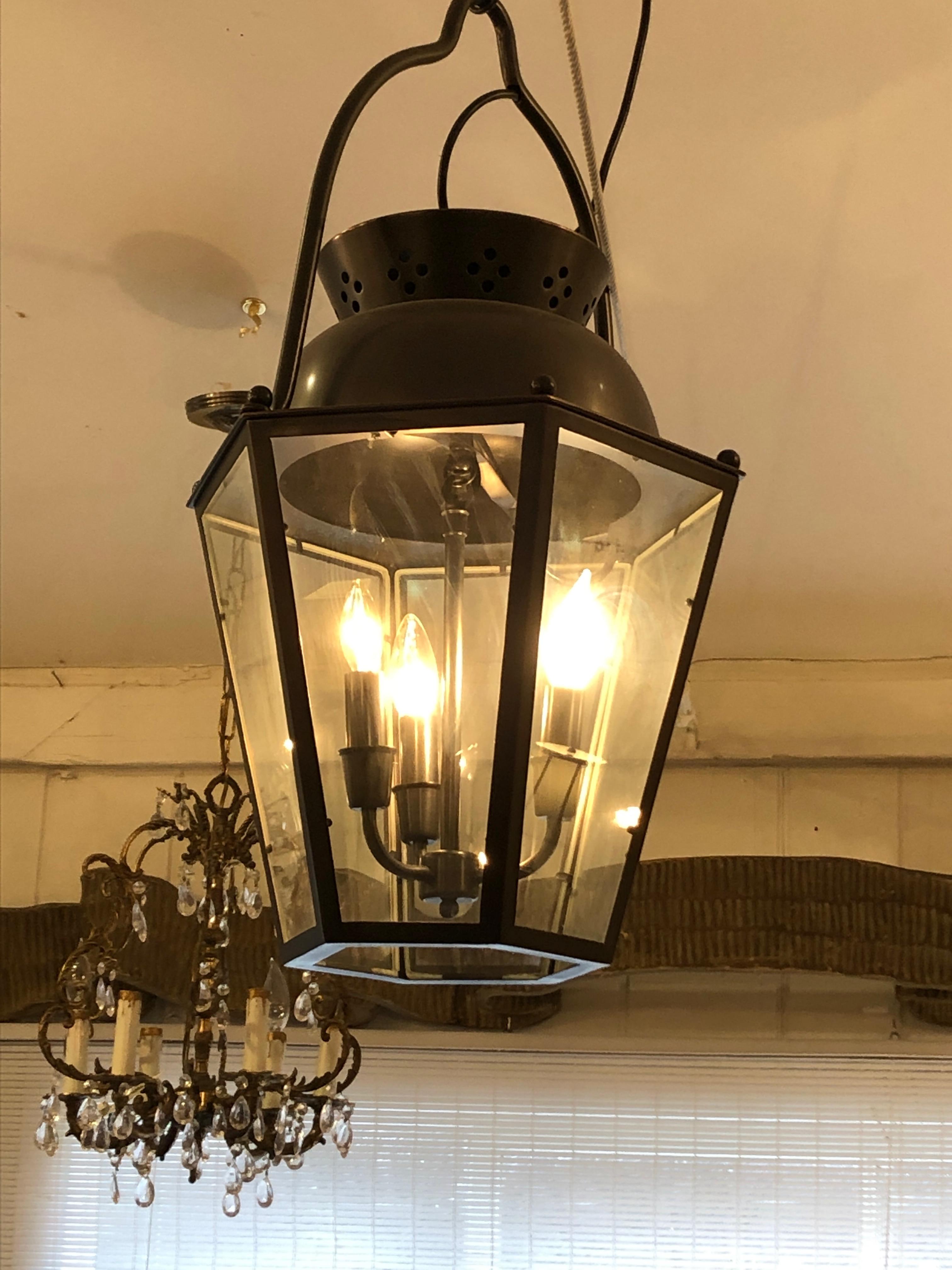 Handsome Large Traditional Bronze Finish Lantern In Excellent Condition In Hopewell, NJ