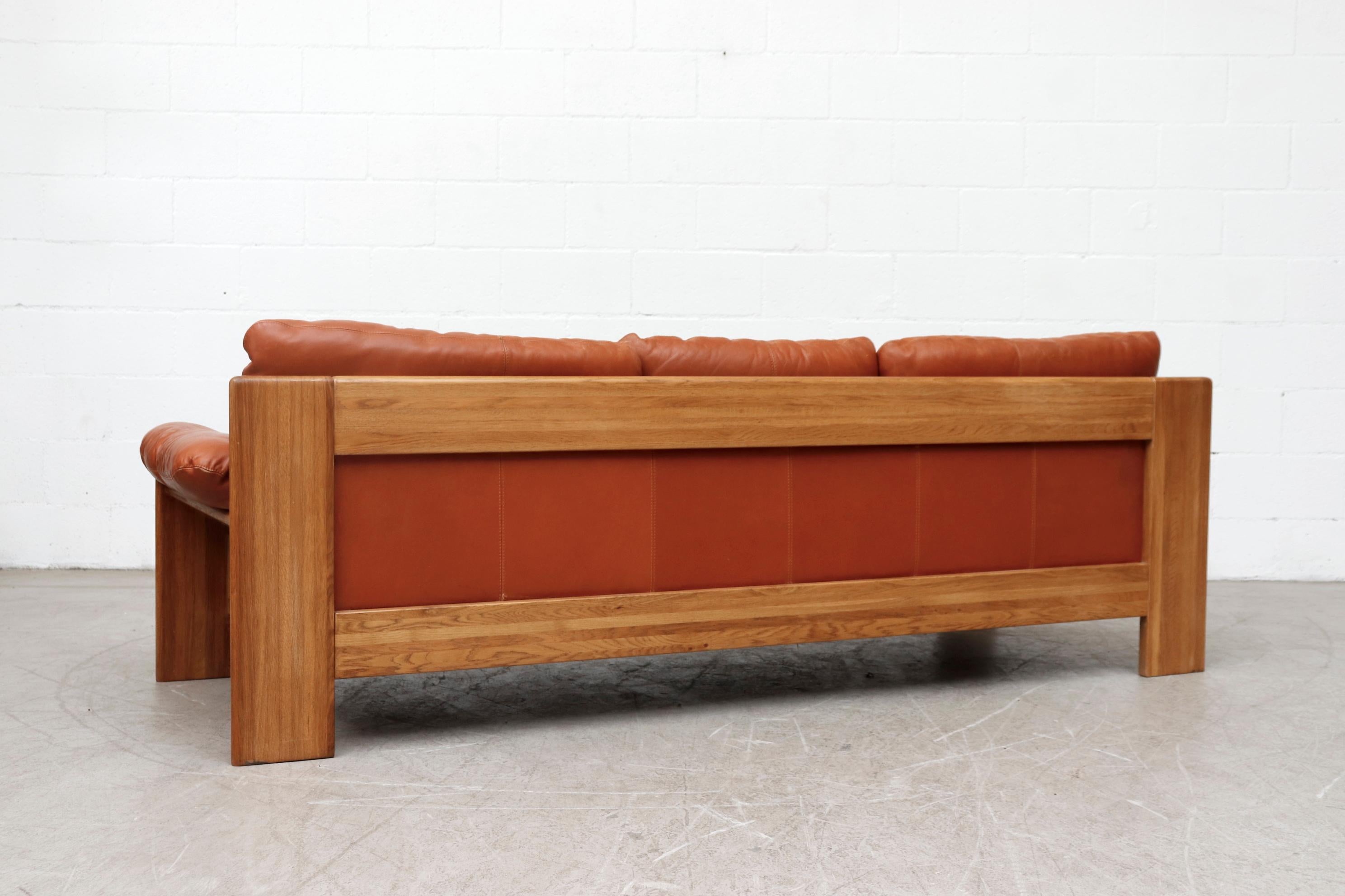 Handsome Leolux 3-Seat Sofa with Cognac Leather Cushions In Good Condition In Los Angeles, CA