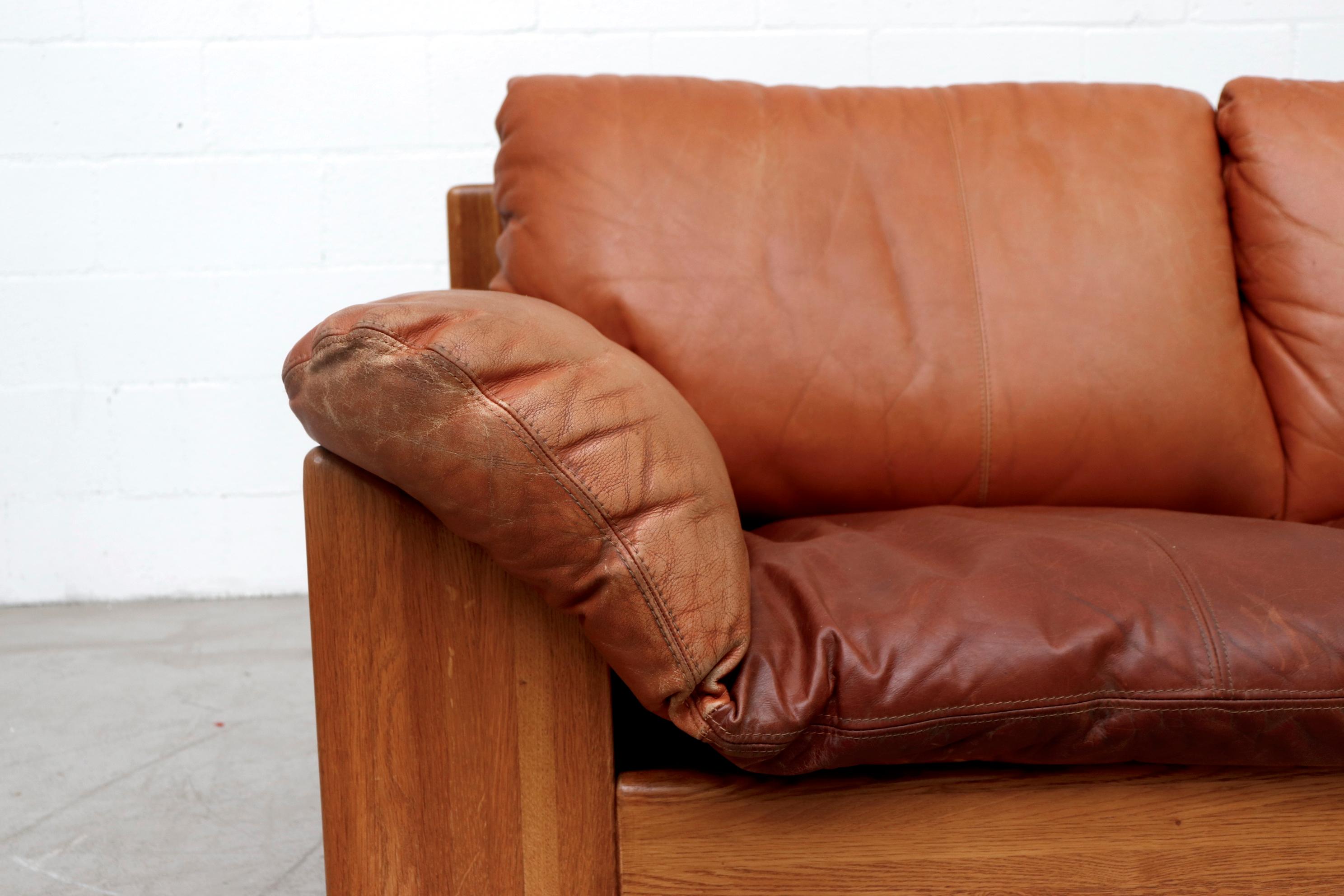 Late 20th Century Handsome Leolux 3-Seat Sofa with Cognac Leather Cushions