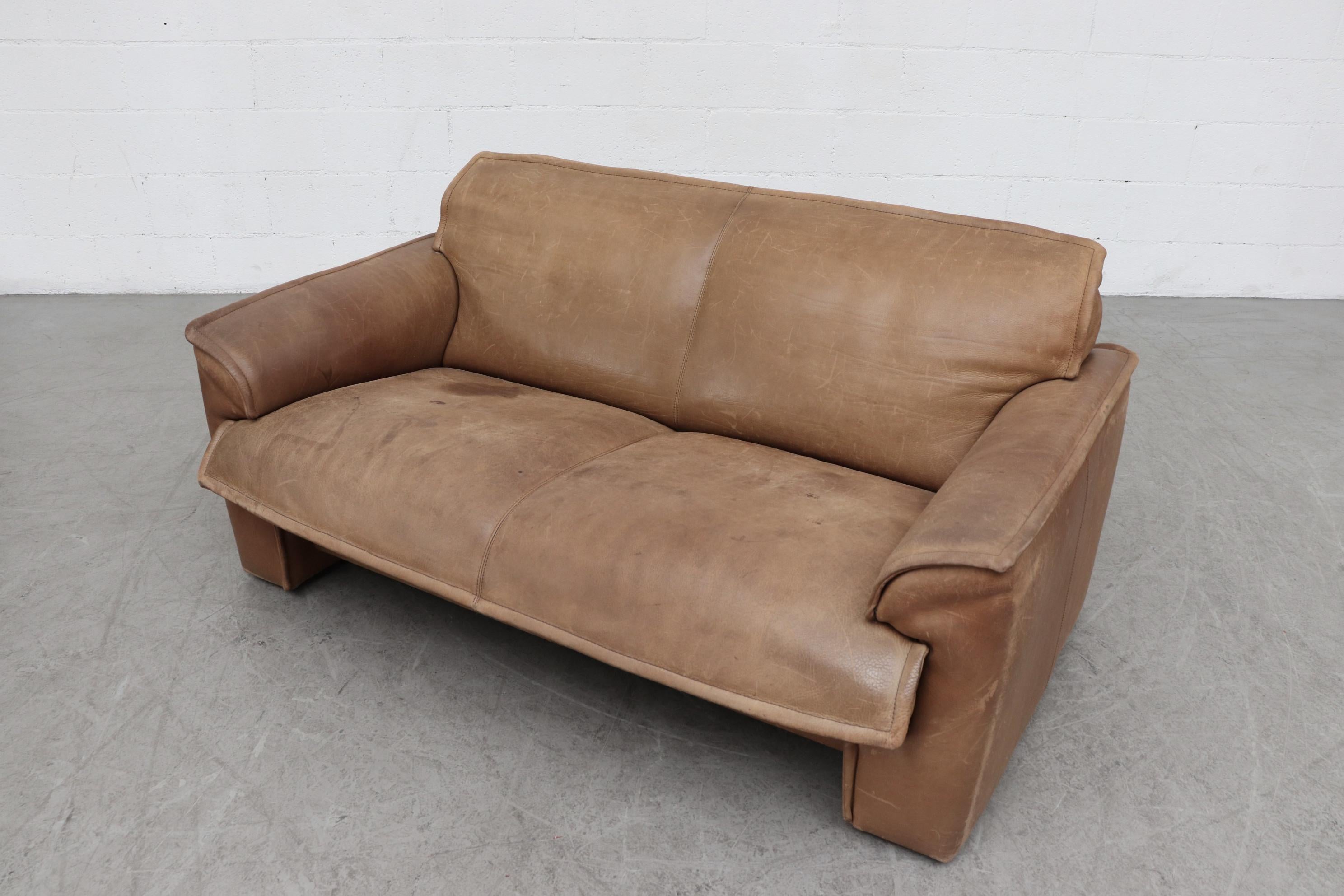 Handsome Leolux Buffalo Leather Loveseat In Good Condition In Los Angeles, CA