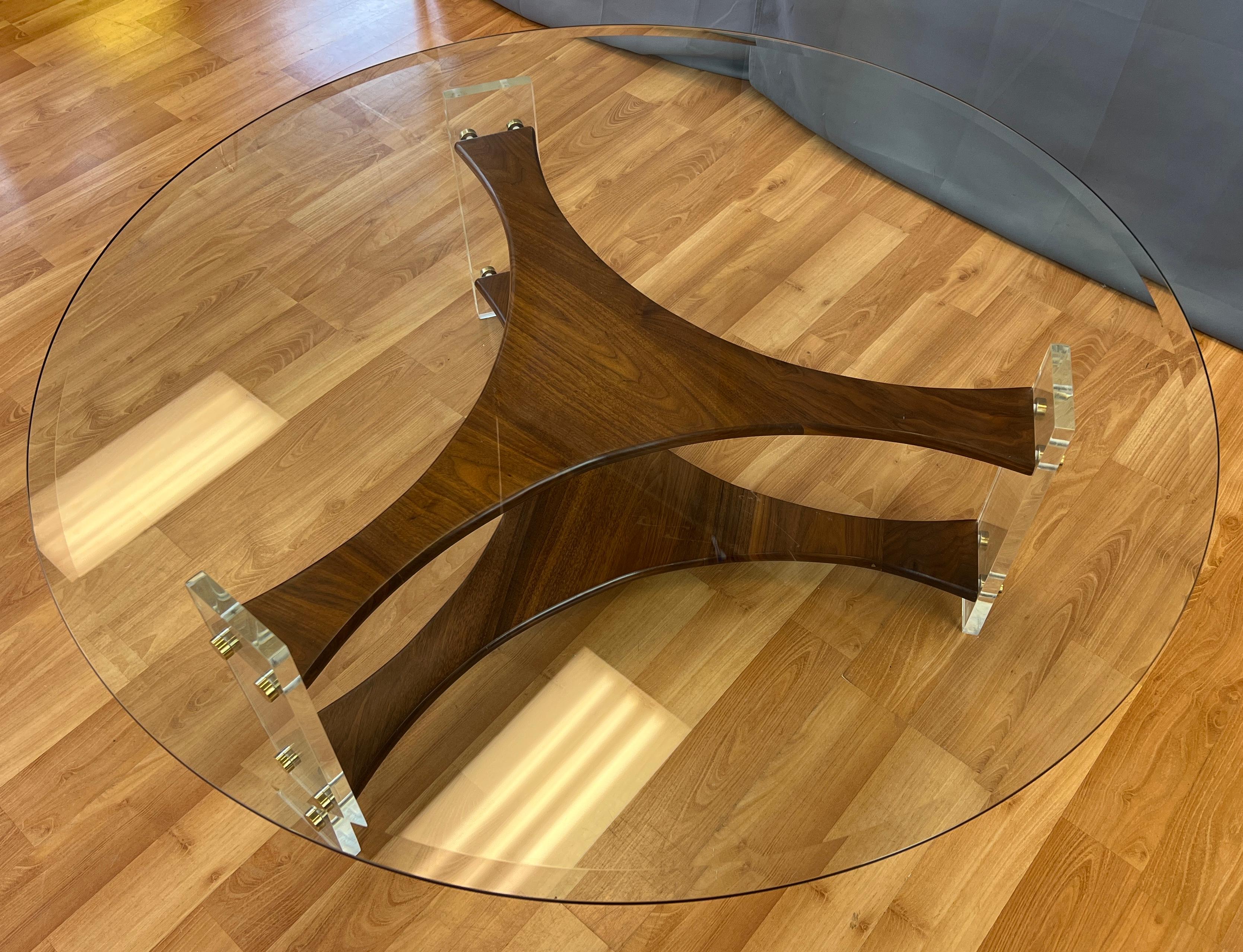 Handsome Mid-century Lucite Walnut Tri-Leg Round Glass Coffee Table In Good Condition In San Francisco, CA