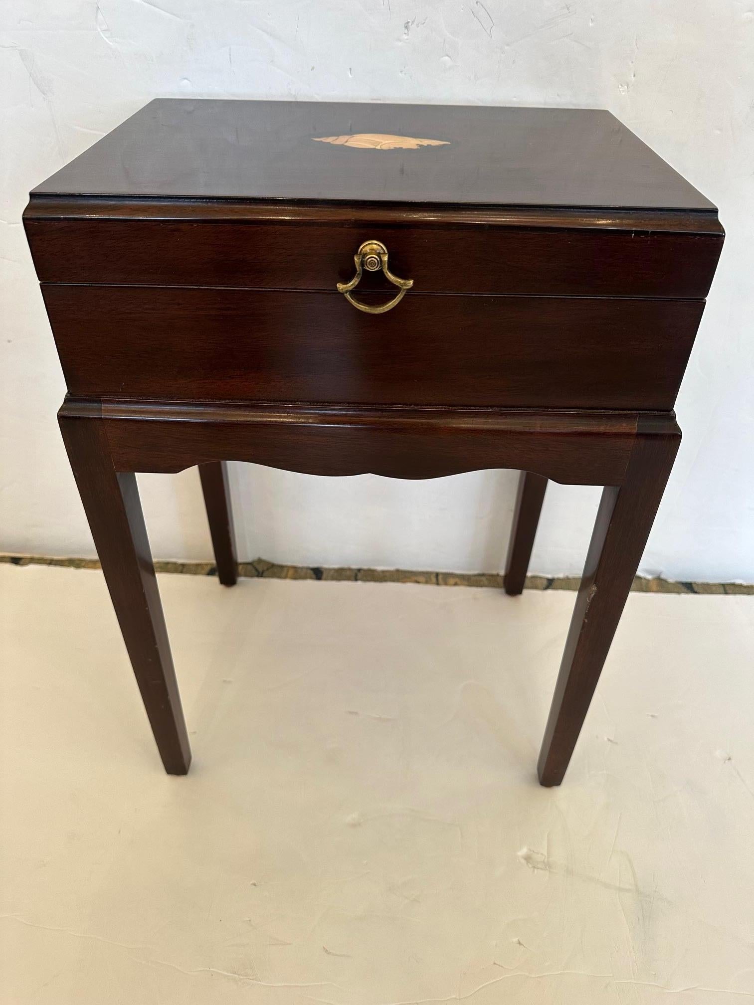 American Handsome Mahogany Inlaid Box on Stand End Table For Sale