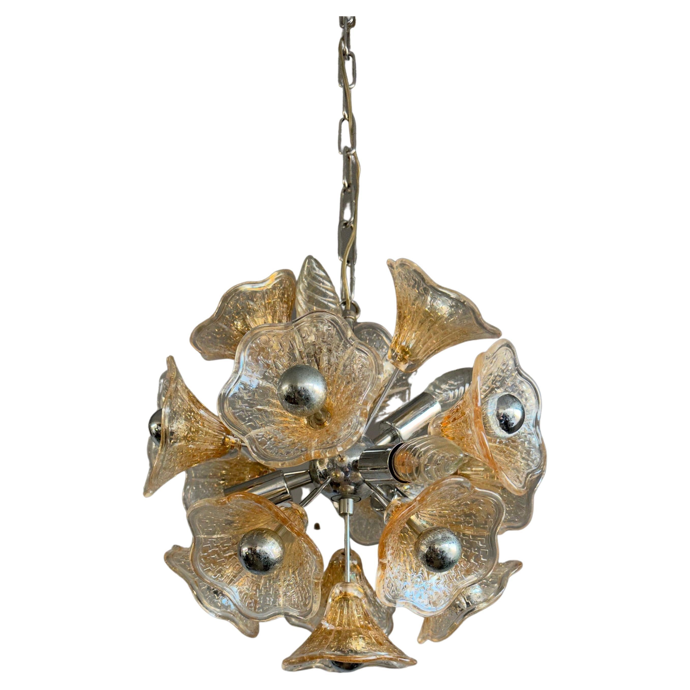 Belle lampe à suspension Spoutnik en verre de Murano avec fleurs, style mi-siècle moderne, par Venini en vente