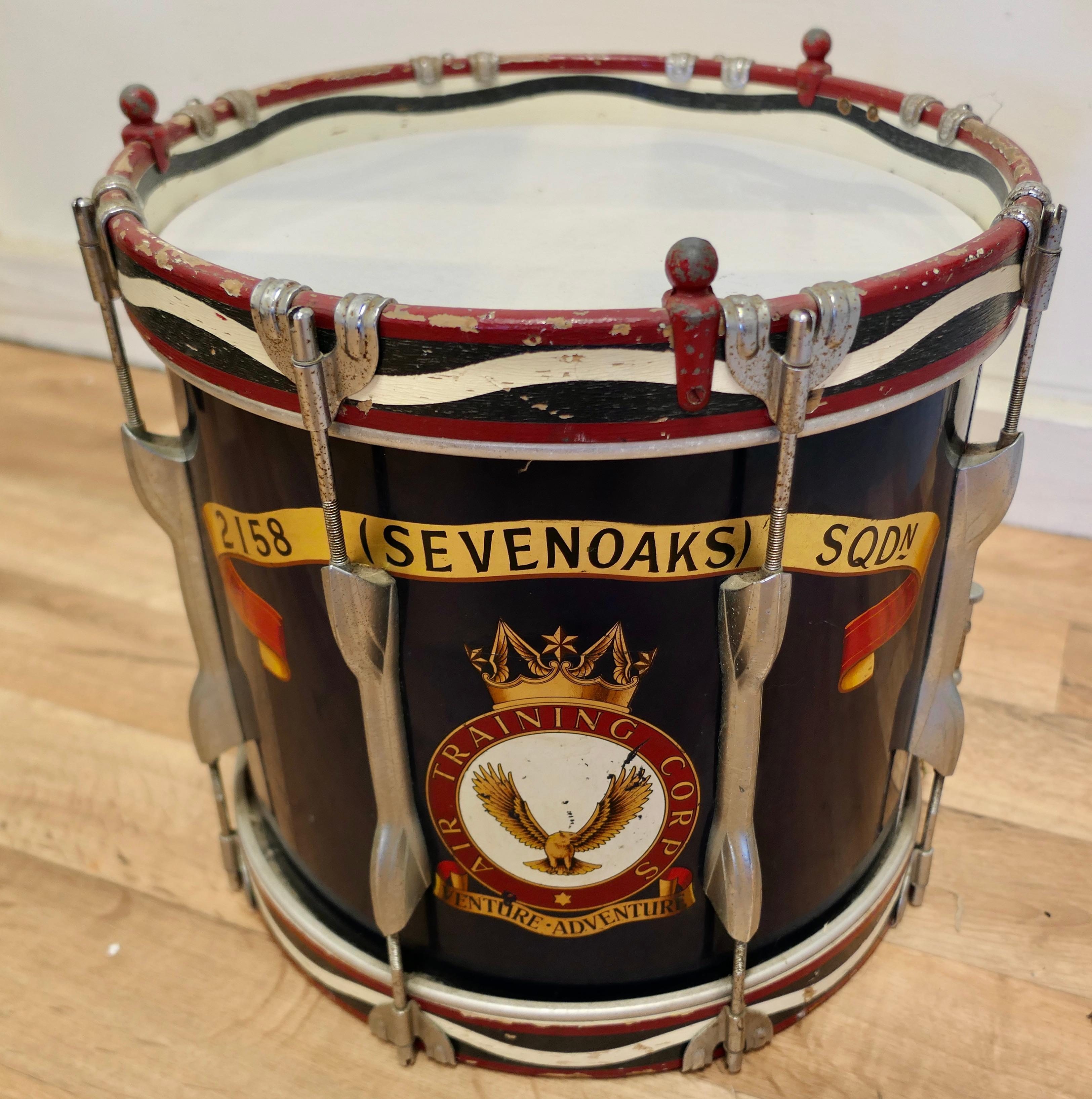 Handsome Military Snare Drum from Sevenoaks Air Training Corps In Good Condition For Sale In Chillerton, Isle of Wight