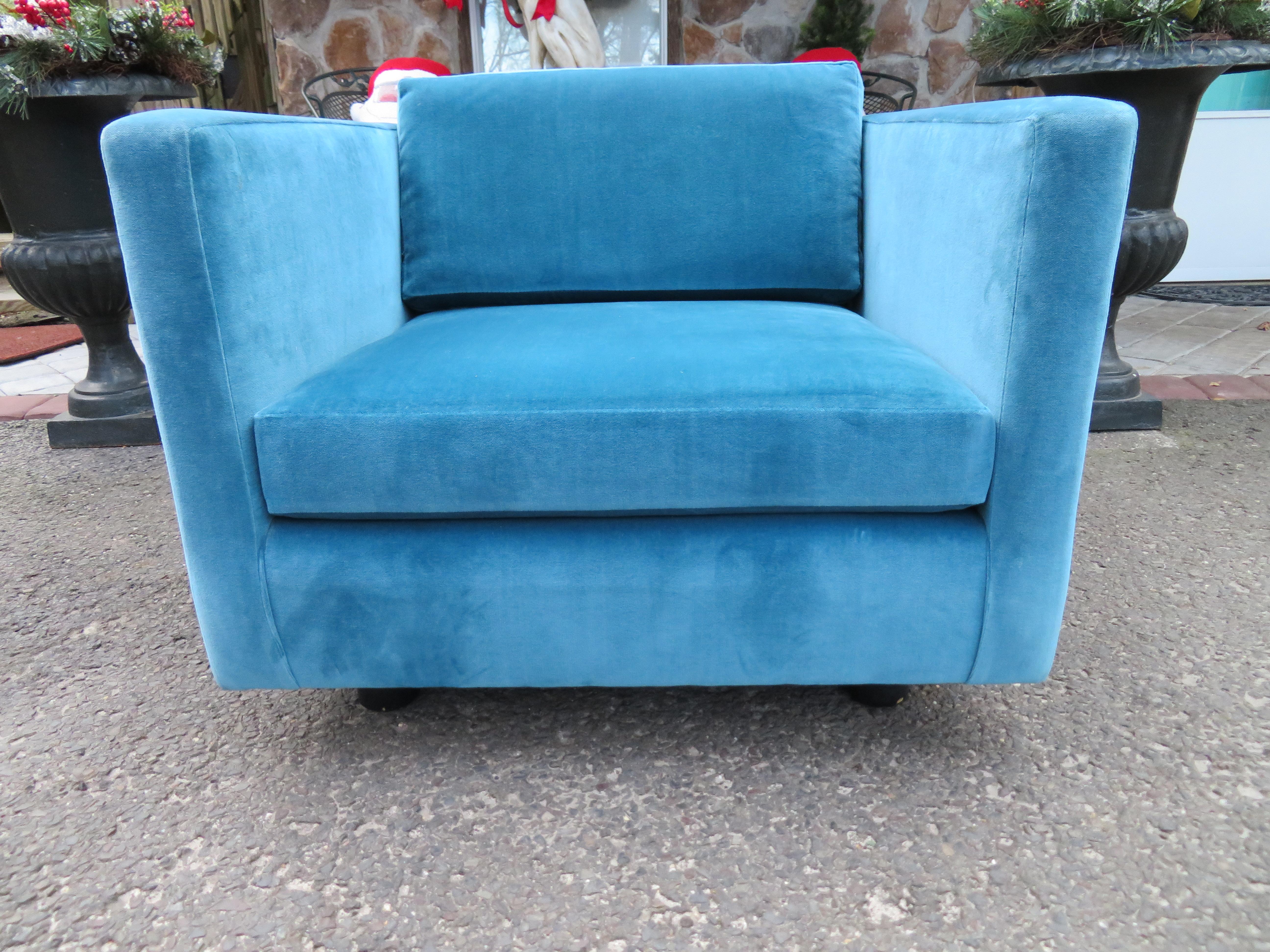 Handsome Milo Baughman for Directional even arm cube lounge chair. This chair was re-upholstered about 15 years ago in a stylish turquoise blue cotton velvet. The fabric still looks great with only some minor wear-it has nice vintage appeal for