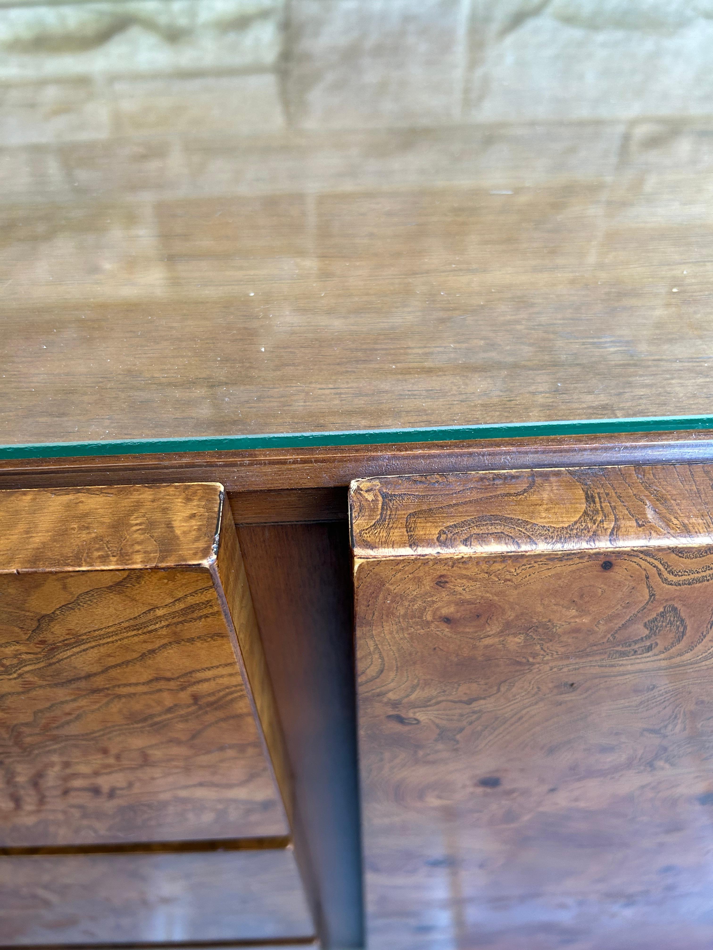 Handsome Milo Baughman Style Burl Wood Long Dresser Credenza Lane Mid-Century For Sale 5
