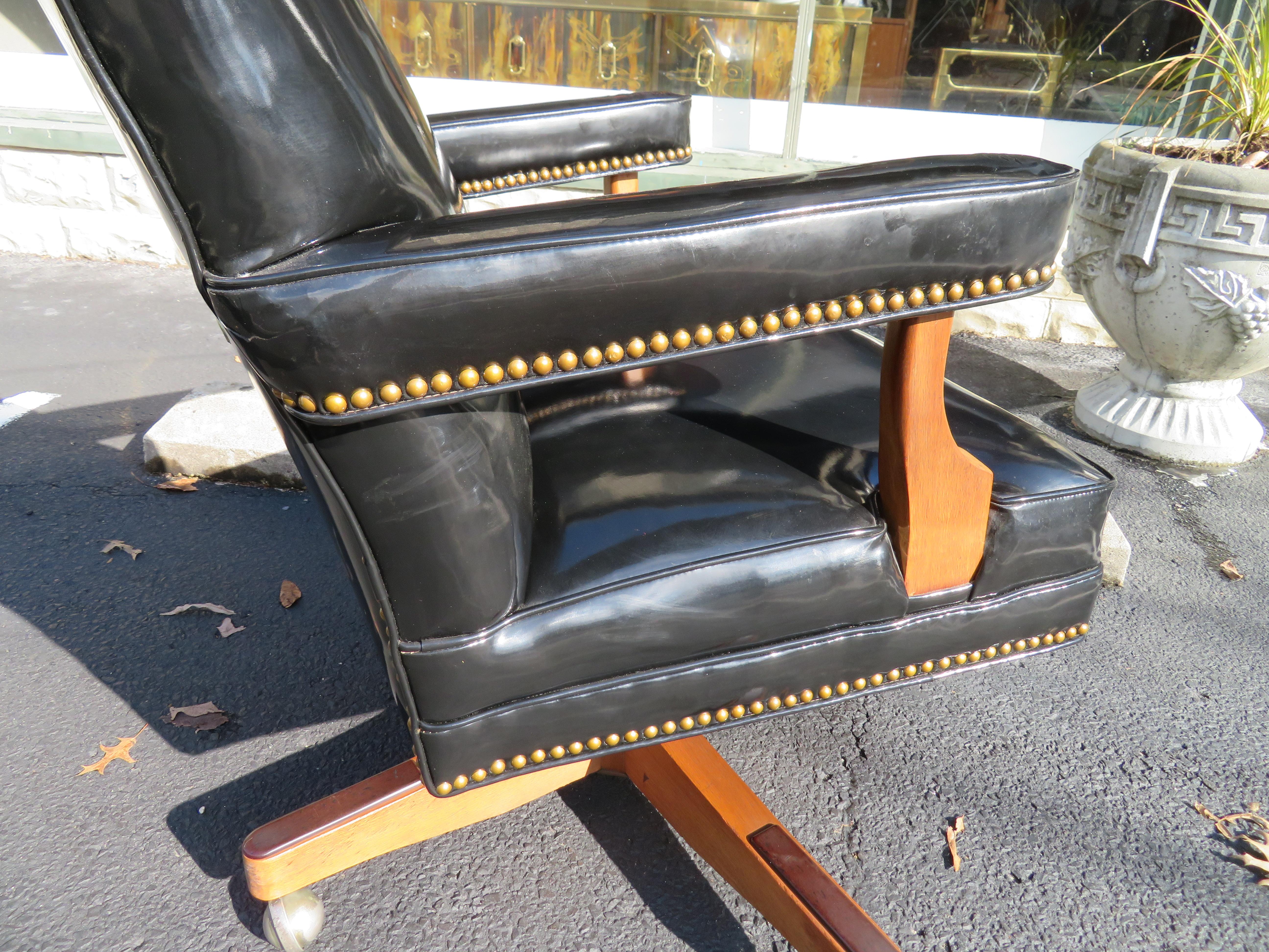 Handsome Oversized Patent Leather Rolling Executive Desk Chair 2