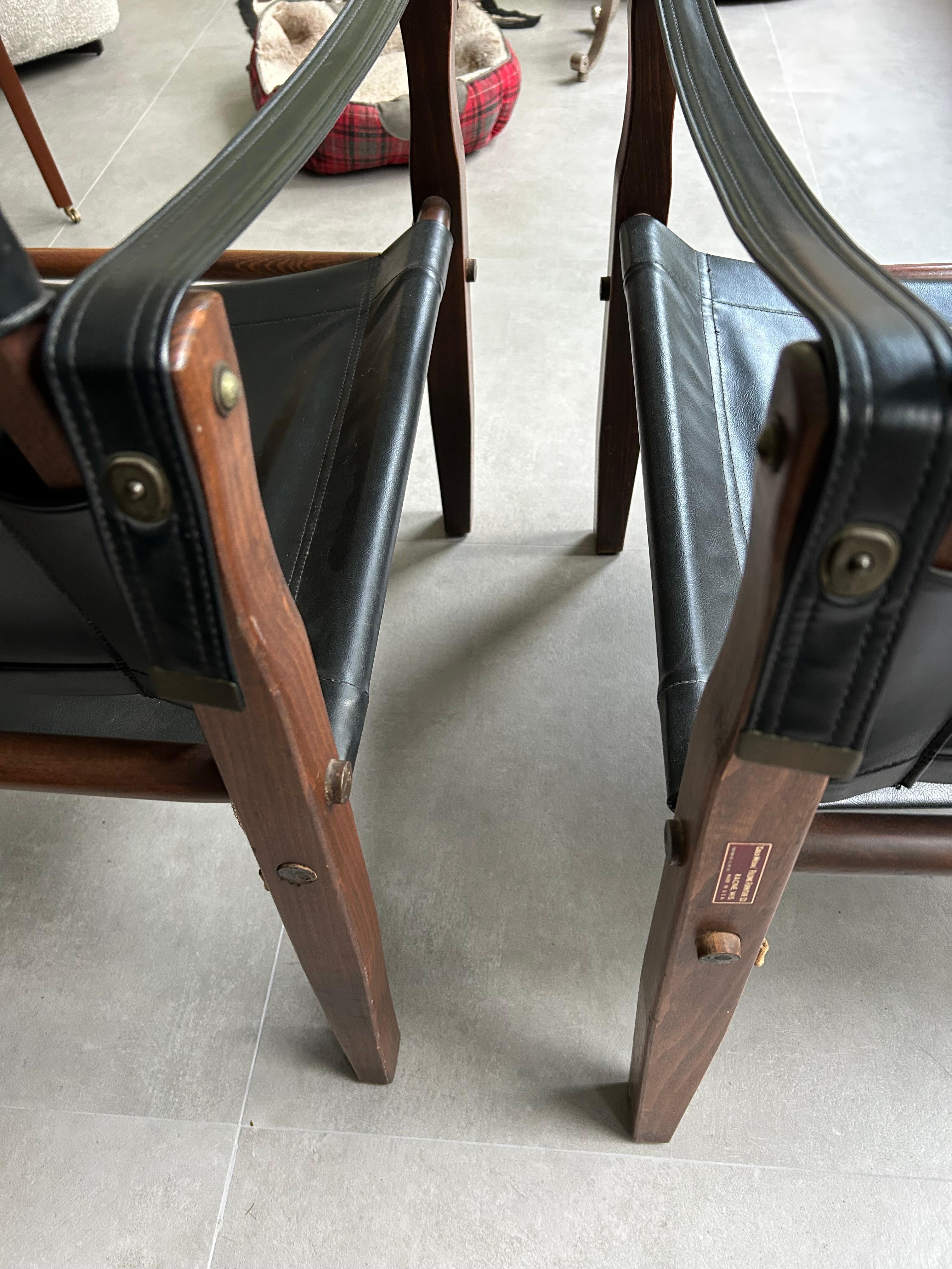 Handsome Pair Black Leather & Mahogany Gold Medal Safari Style Campaign Chairs 2