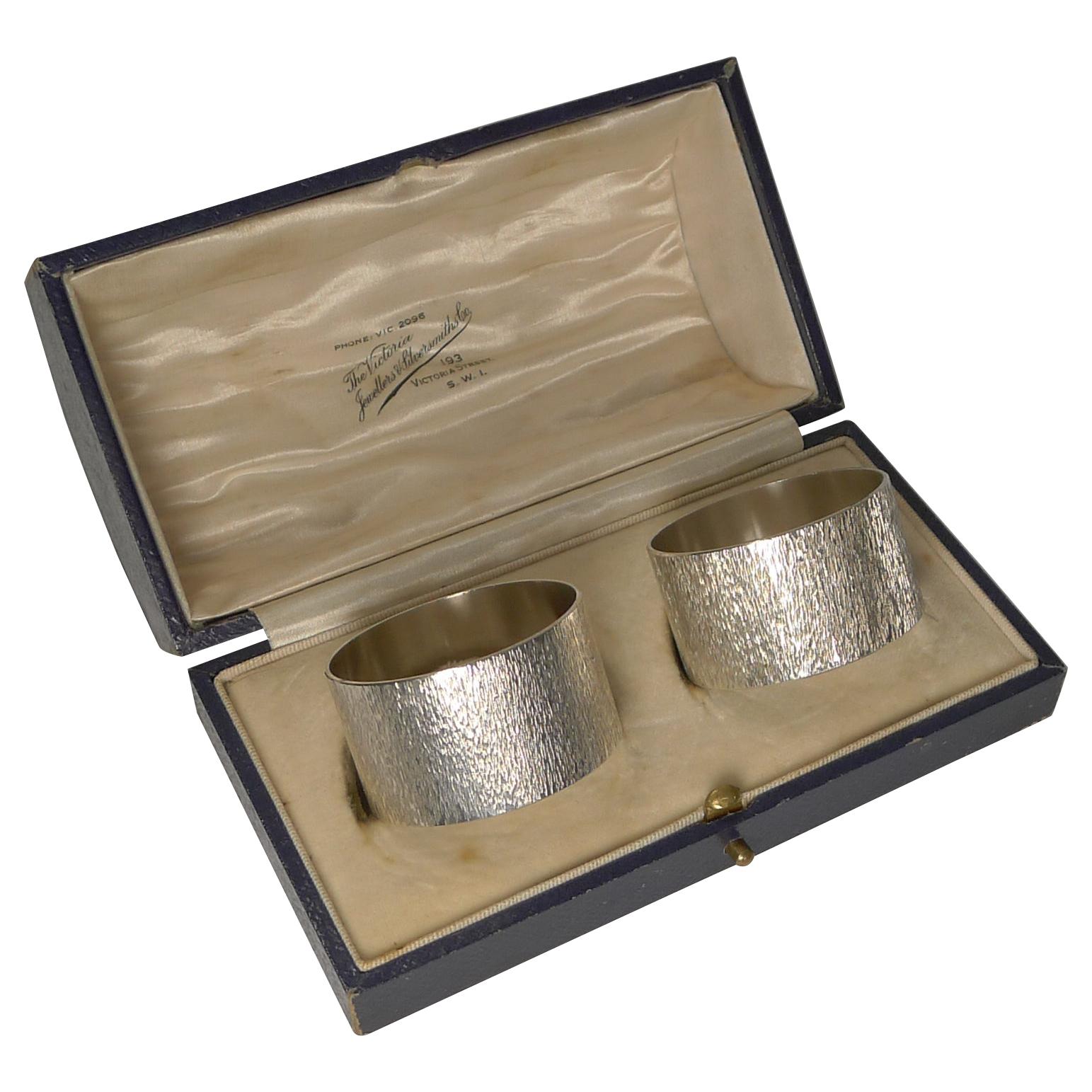 Handsome Pair of English Sterling Silver Napkin Rings, 1949 For Sale