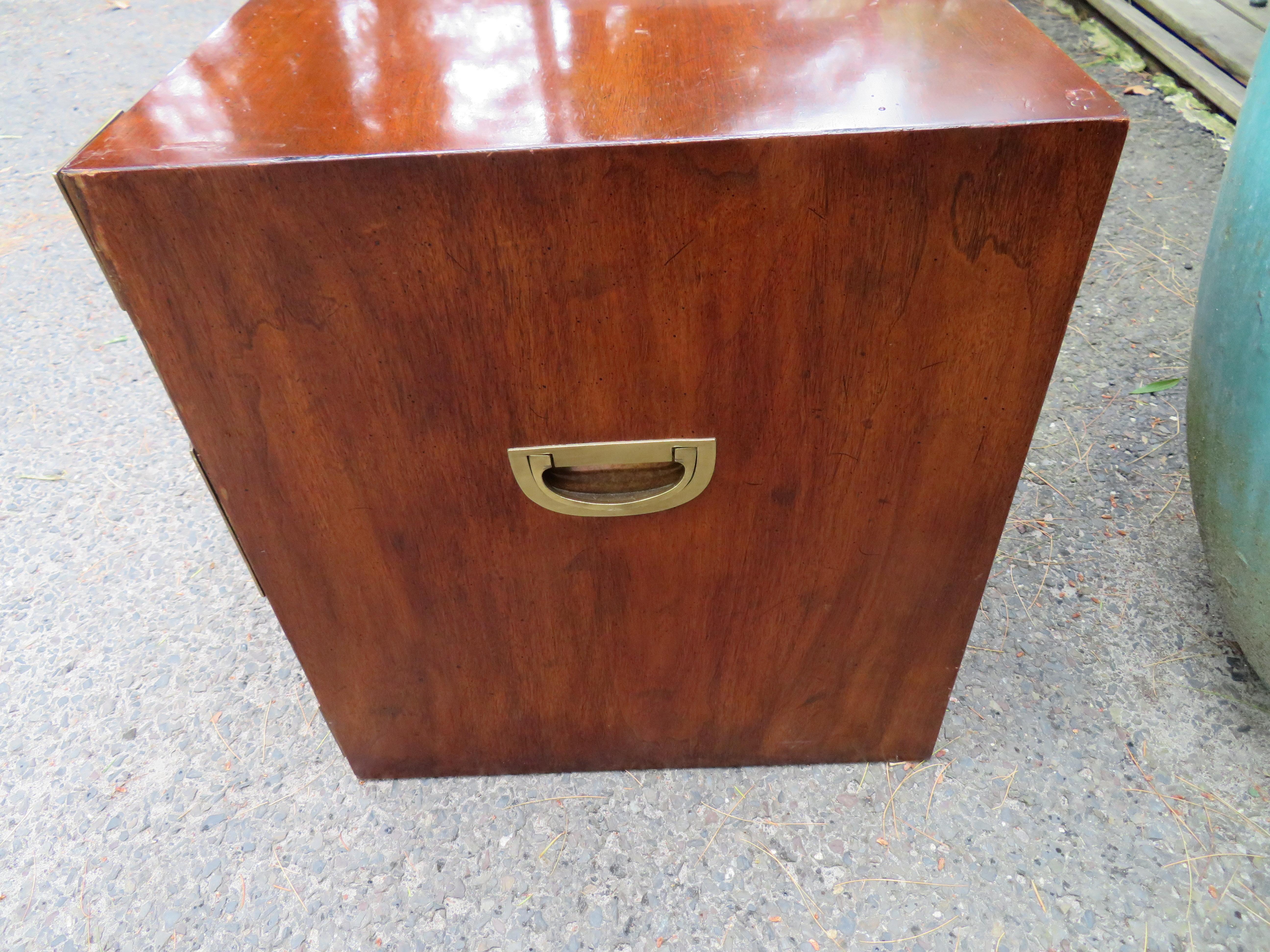 Handsome Pair of Henredon Asian Campaign Bachelors Chest, Mid-Century Modern 6