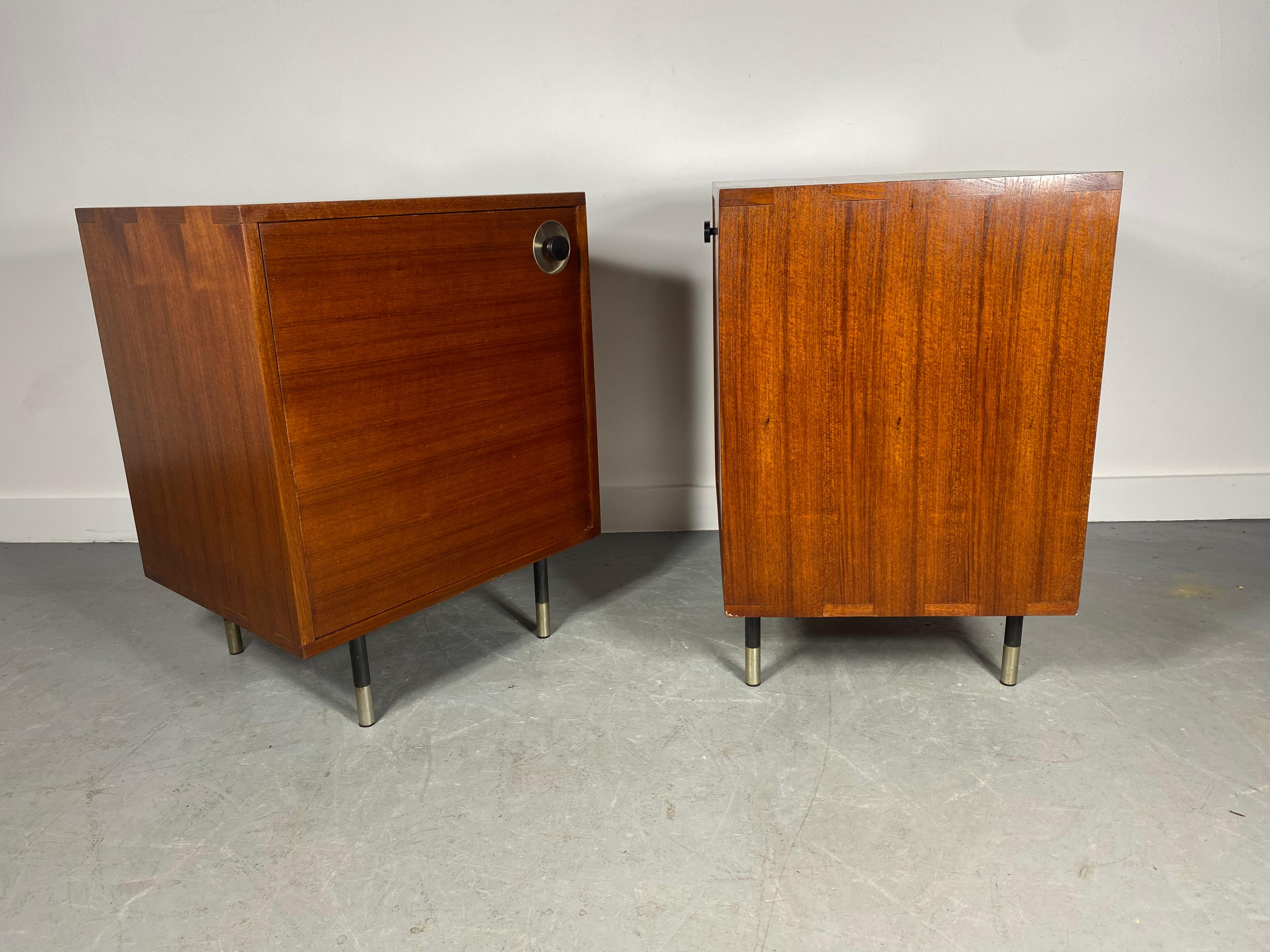 Mid-20th Century Handsome Pair Italian Modernist Stands, Cabinets, End Tables
