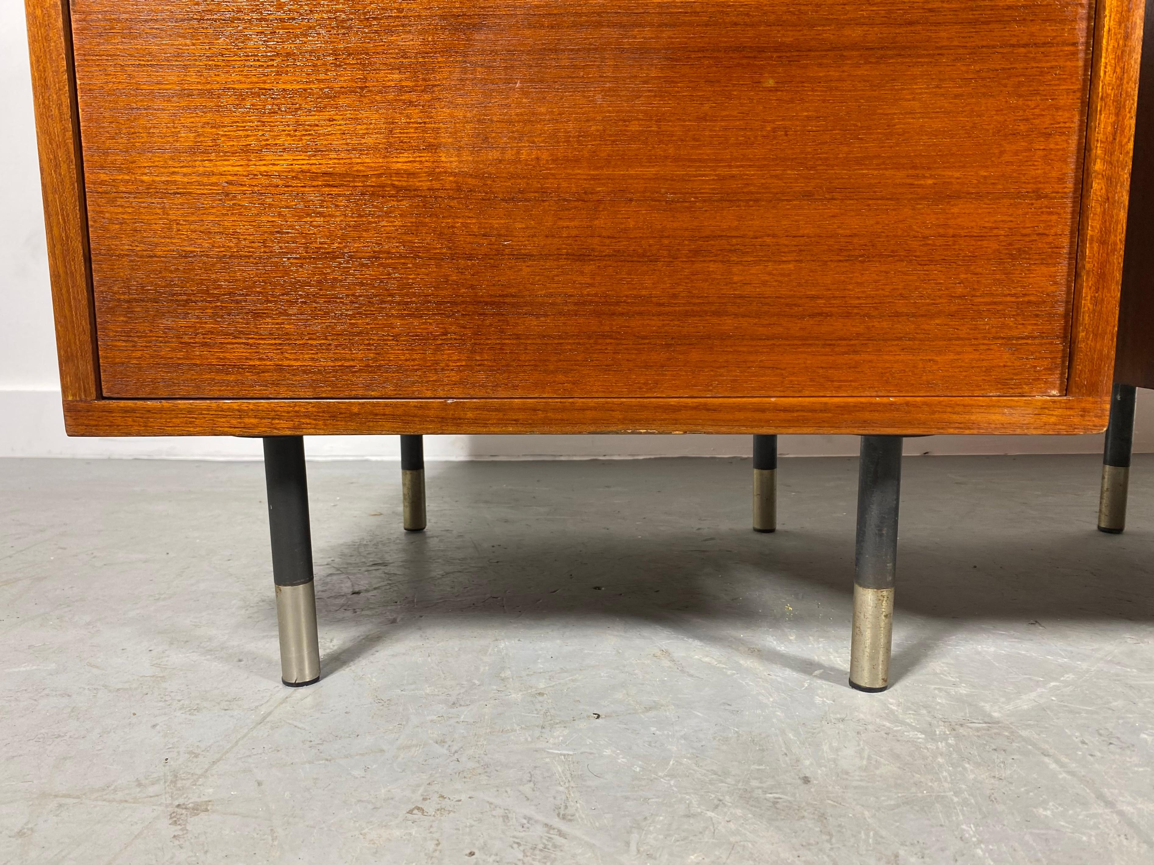 Handsome Pair Italian Modernist Stands, Cabinets, End Tables 2