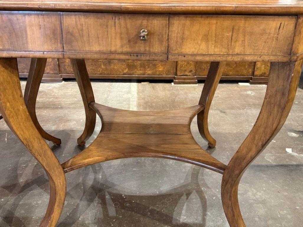 Walnut Handsome Pair of Italian Side Tables For Sale