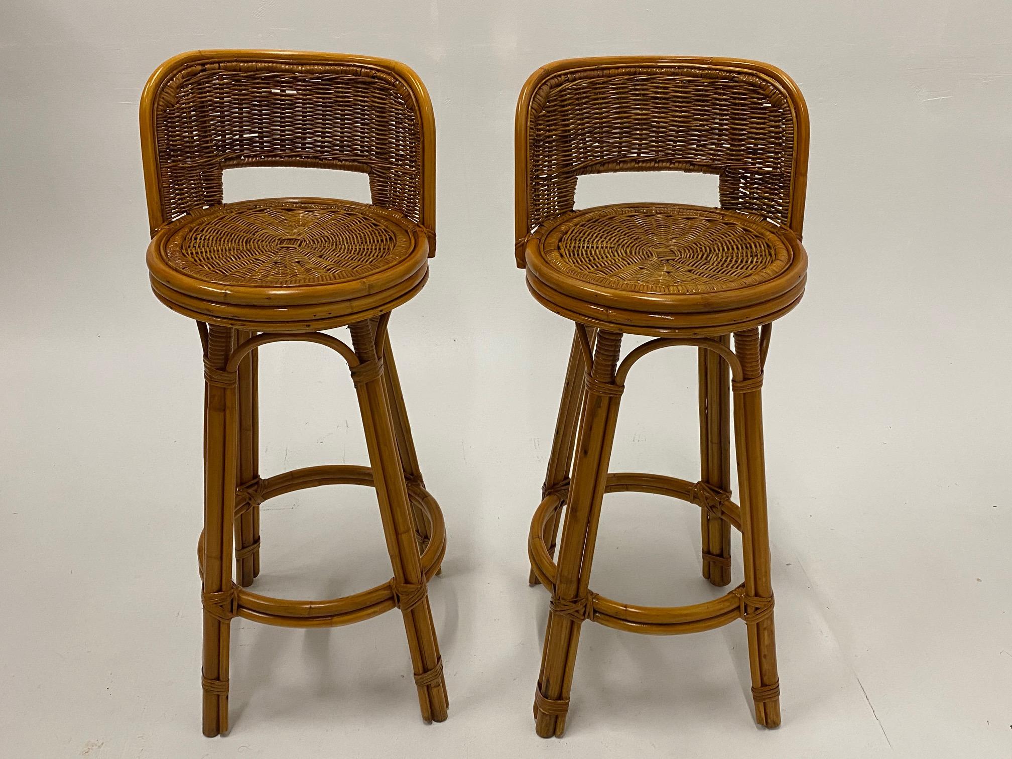 Handsome Pair of Mid-Century Modern Woven Rattan Barstools For Sale 2