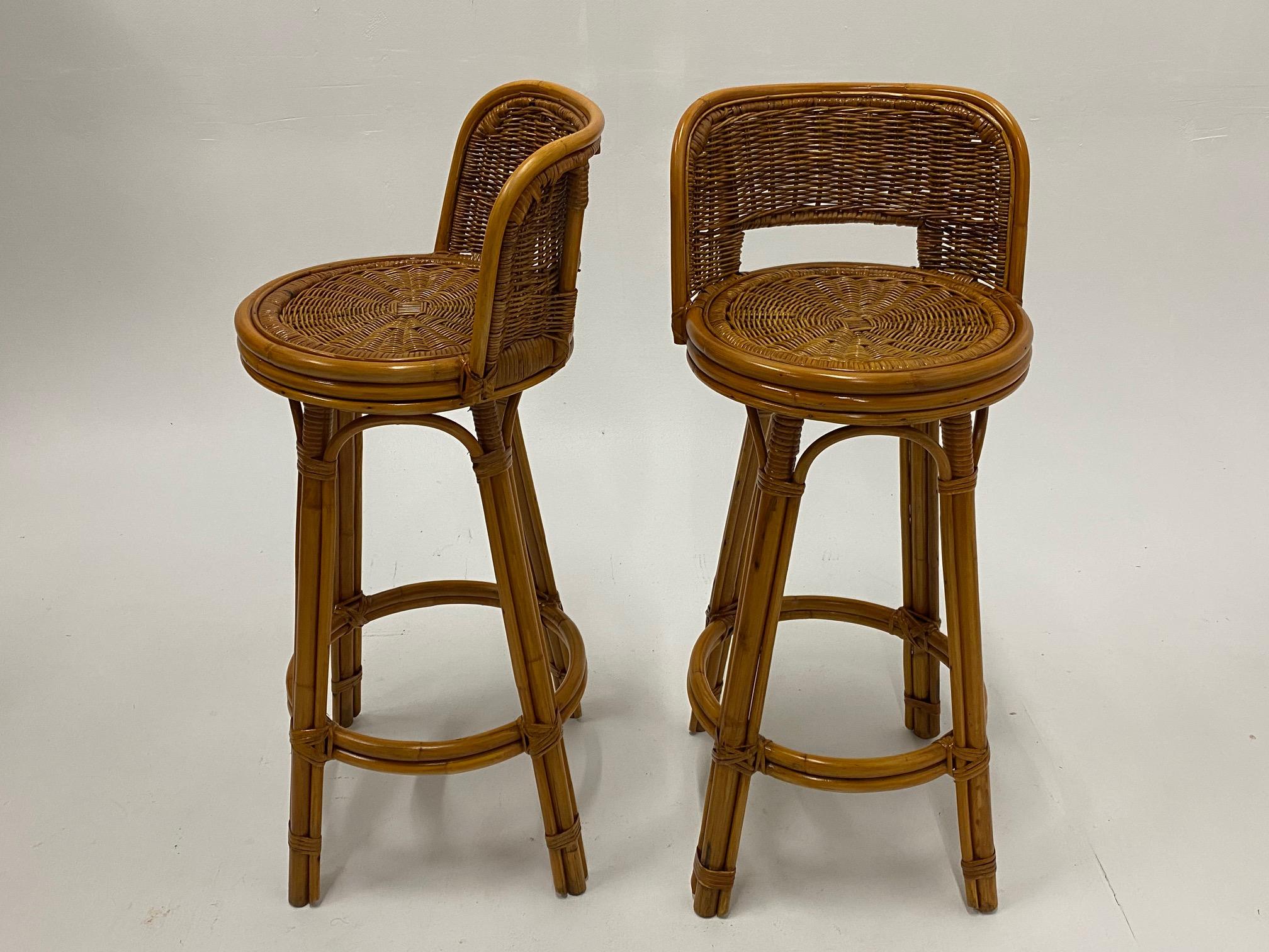 Handsome Pair of Mid-Century Modern Woven Rattan Barstools For Sale 4