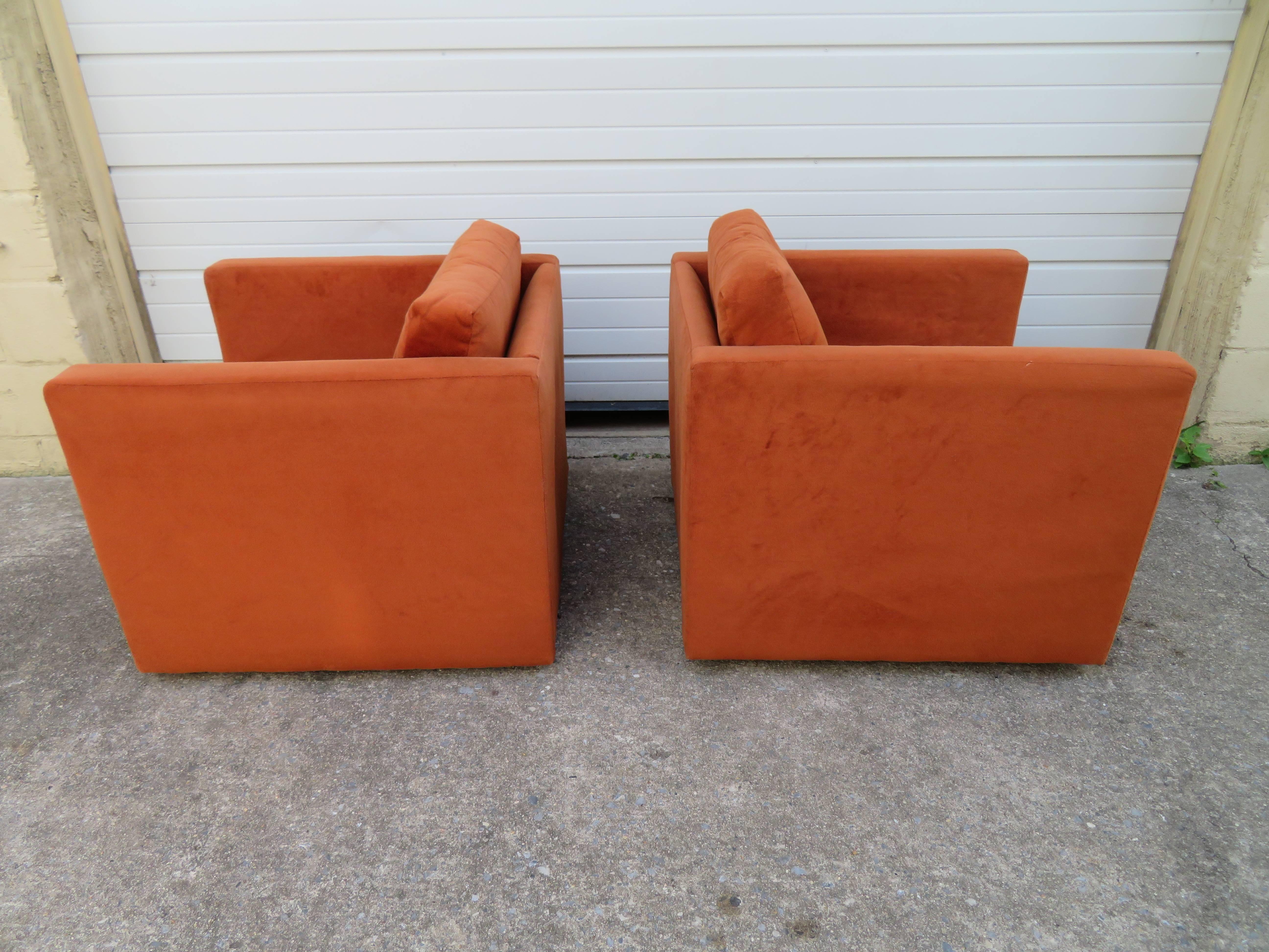 Upholstery Handsome Pair of Milo Baughman Thayer Coggin Cube Chairs Mid-Century Modern