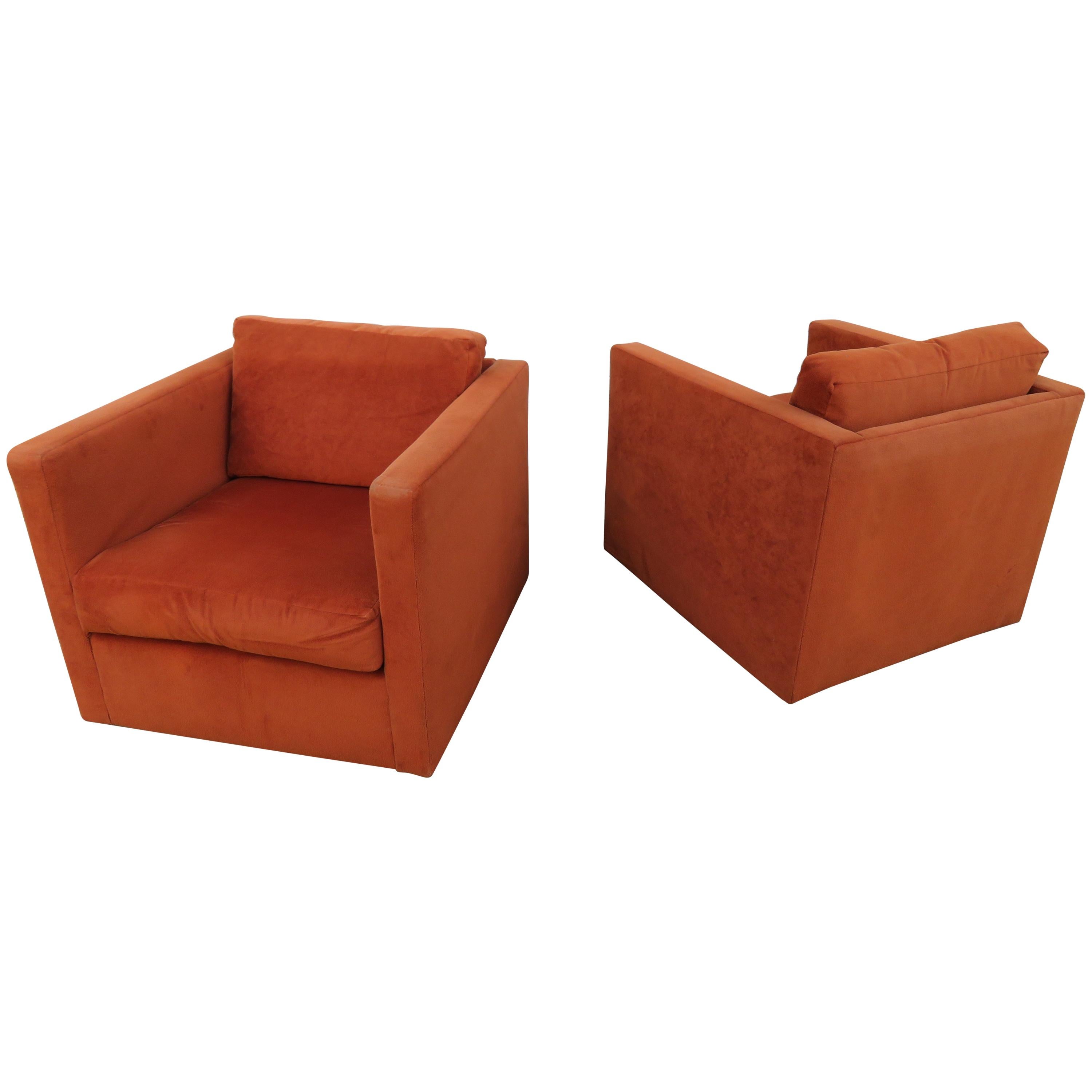 Handsome Pair of Milo Baughman Thayer Coggin Cube Chairs Mid-Century Modern