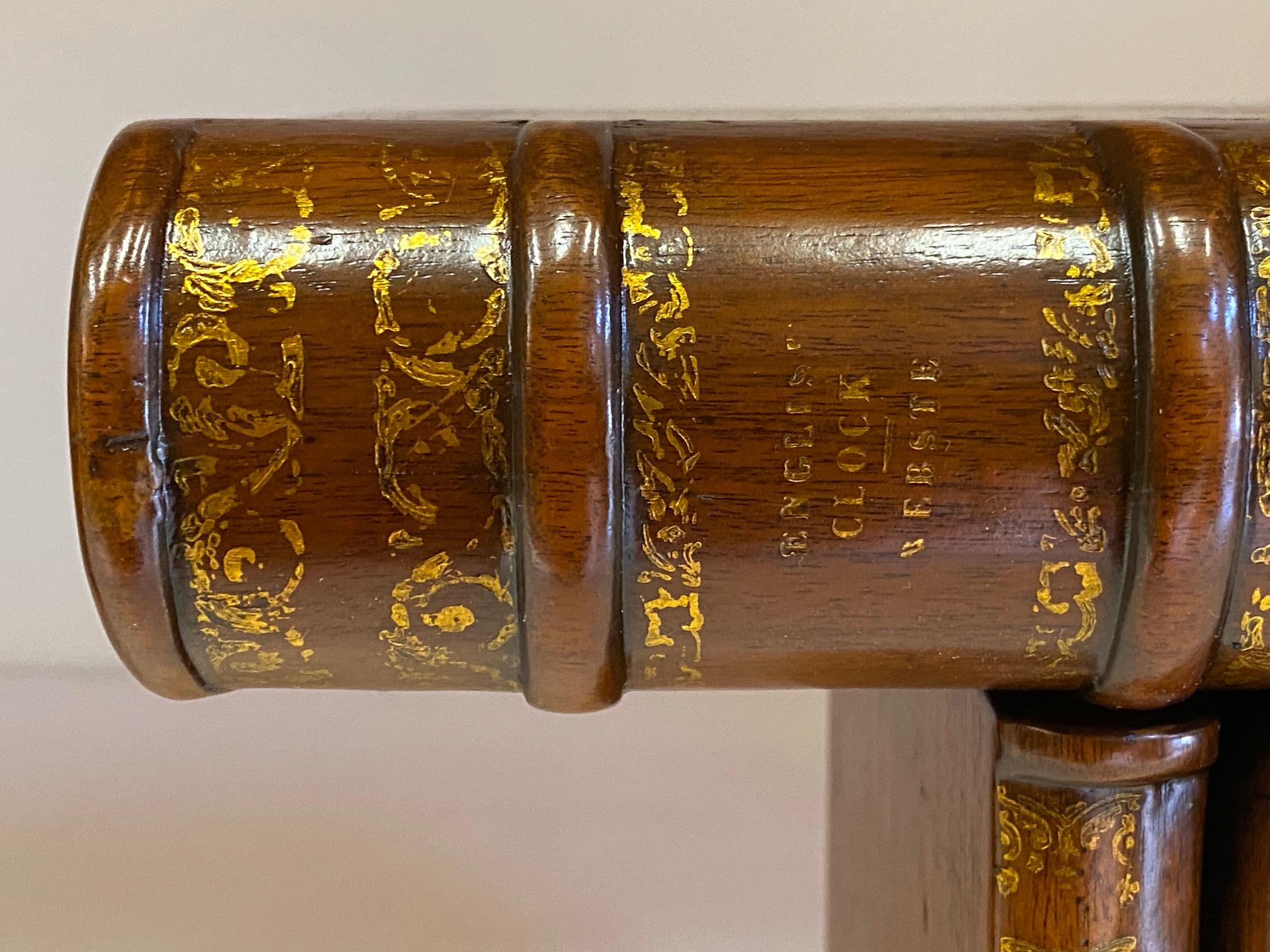 Bonito par de soportes para libros en trampantojo finales del siglo XX en venta
