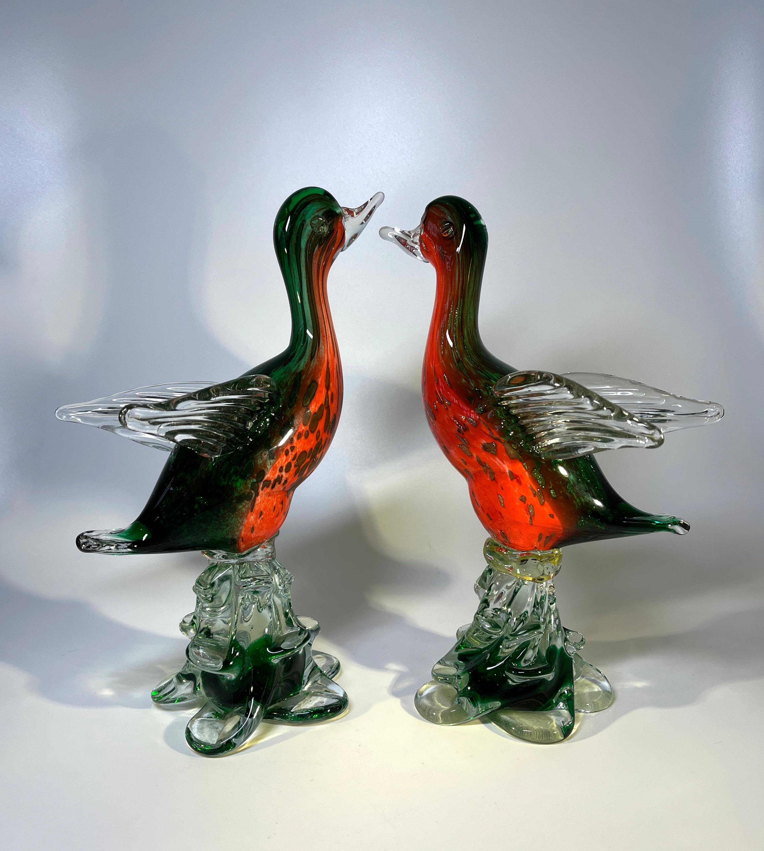 italien Belle paire d'oiseaux en verre vénitien vintage, Murano soufflé à la main, circa 1960 en vente