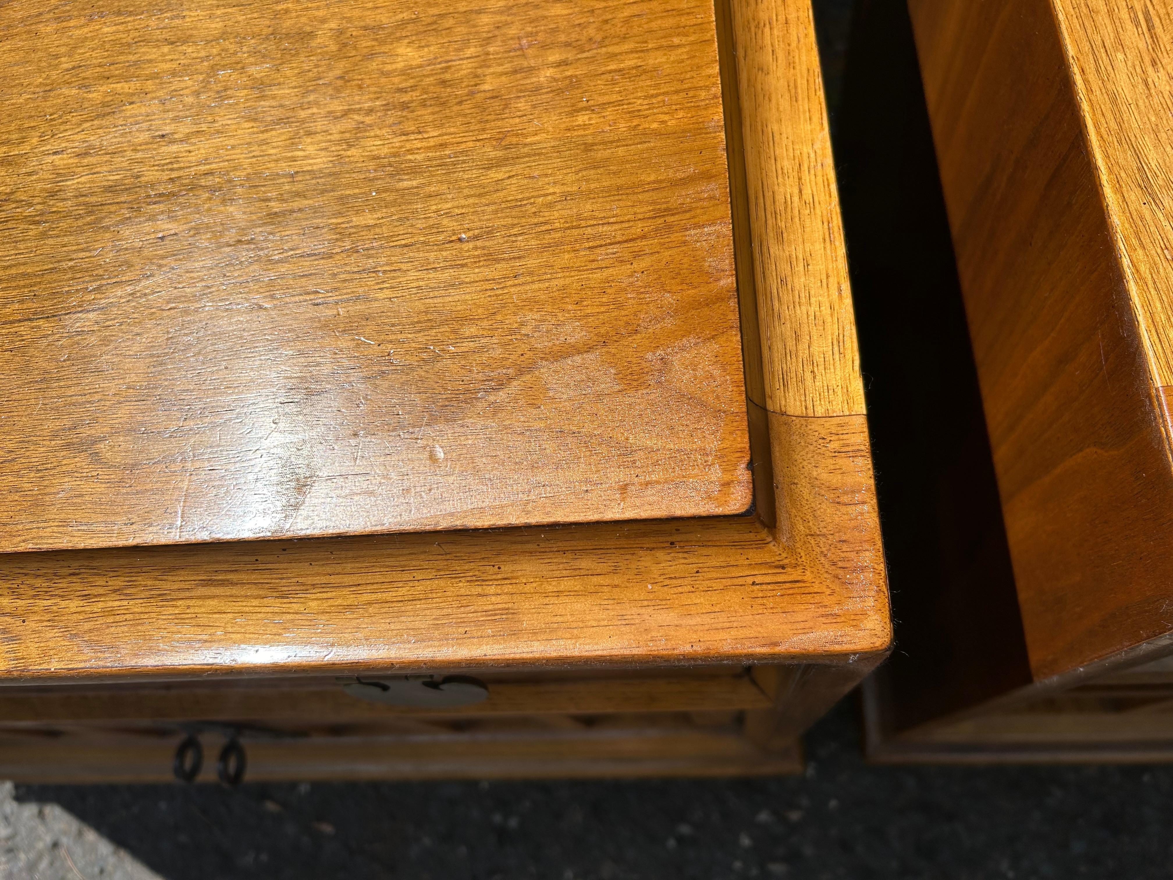 Handsome Pair Thomasville Burl Wood Caned Front Night Stands Mid-Century Modern 6