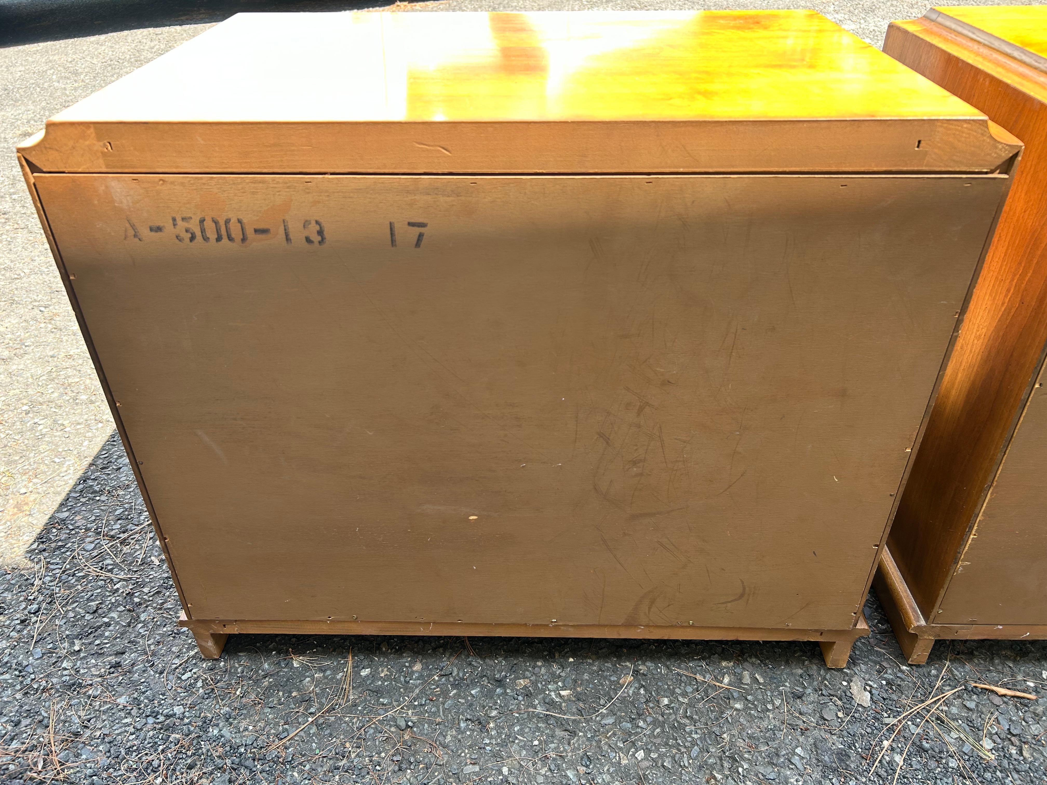 Handsome Pair Thomasville Burl Wood Caned Front Night Stands Mid-Century Modern 9