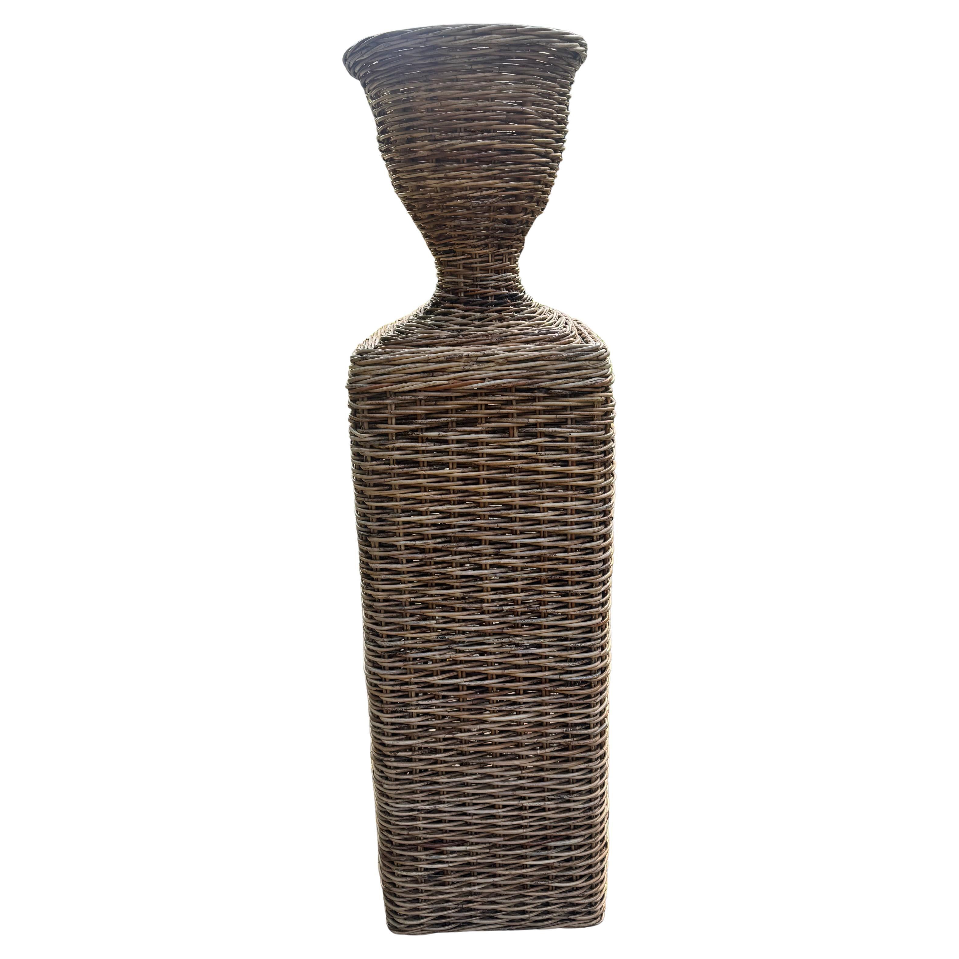 Handsome Rattan French Country Pedestal & Urn