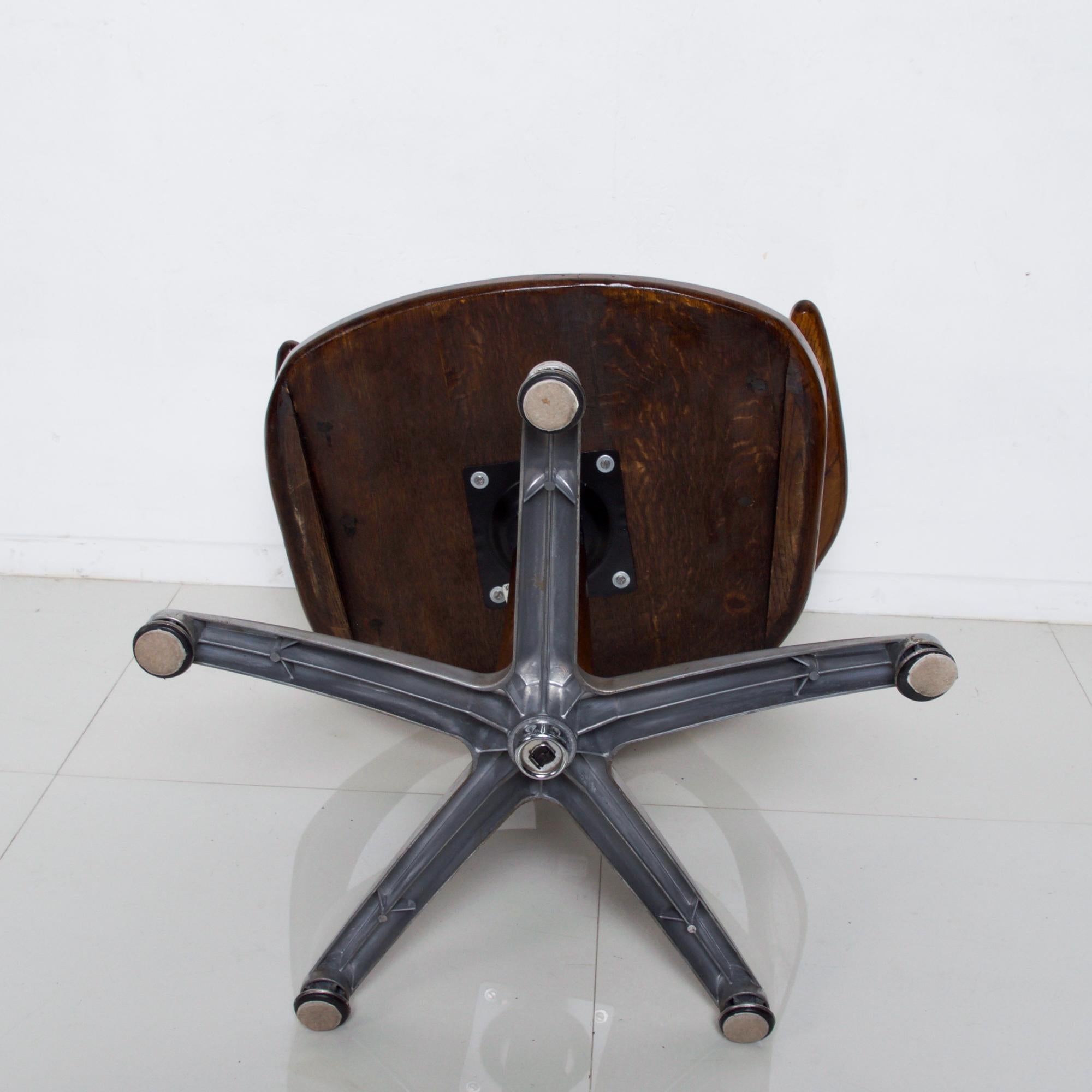 Handsome RH Vintage Solid Oak Captain's Swivel Desk Chair Task Office Use 4