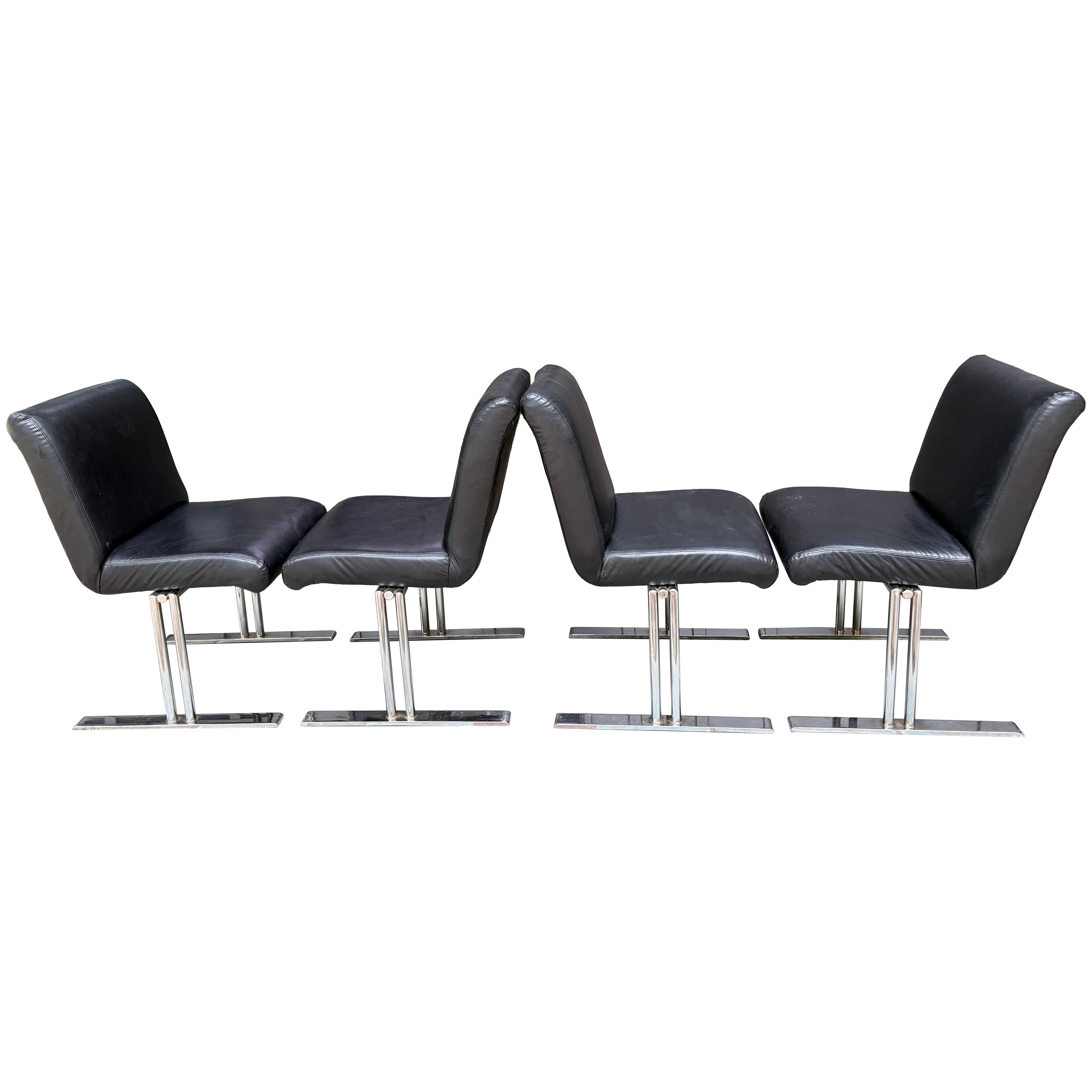 Wunderschönes 4er-Set „Milo Baughman“ – chromfarbene Esszimmerstühle im Mid-Century-Modern-Stil im Angebot