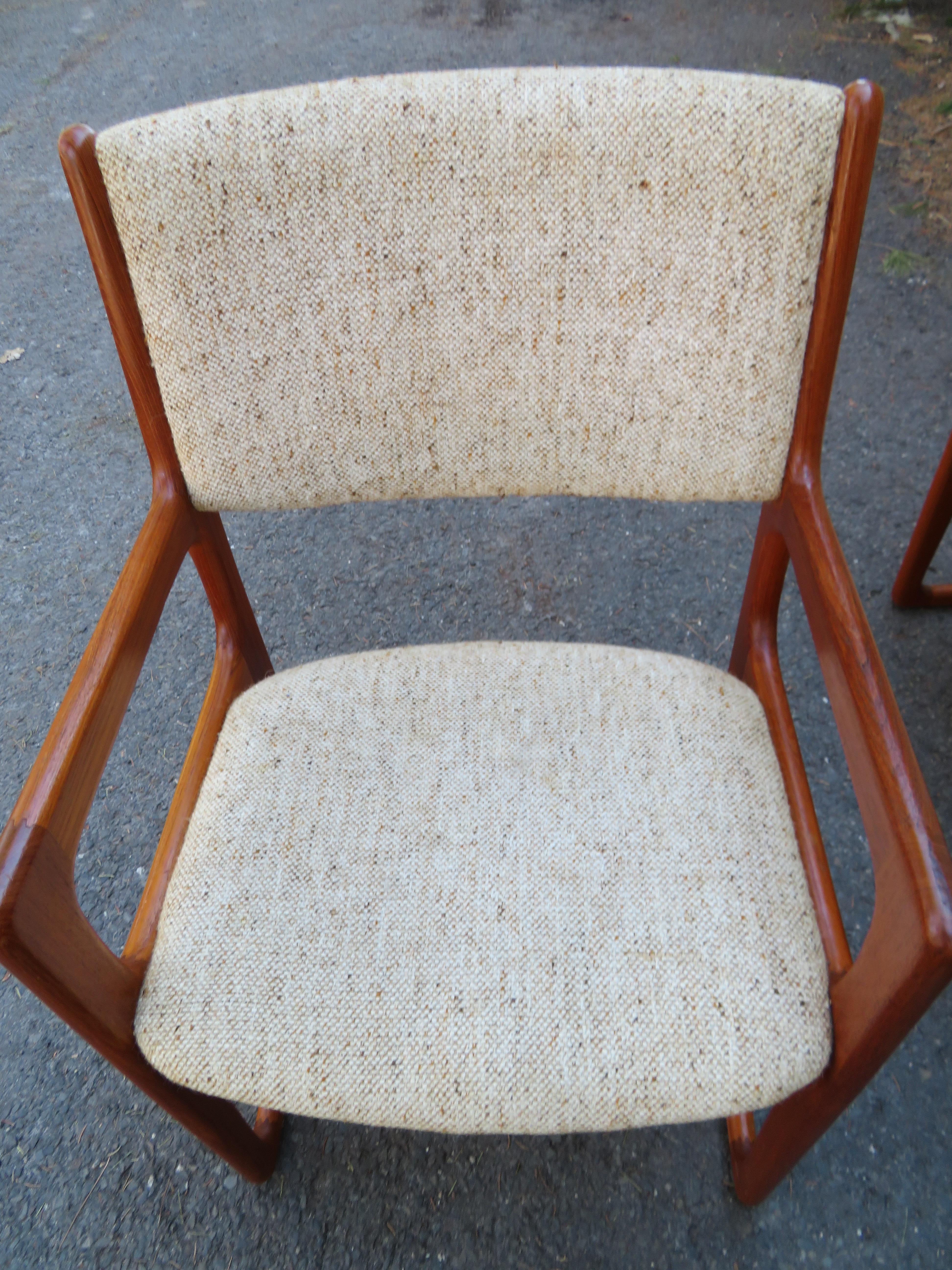 Handsome Set of 6 Danish Benny Linden Teak Dining Chairs Mid-Century Modern For Sale 5