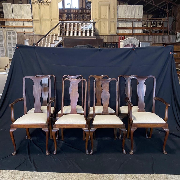 Handsome Set of 8 British Queen Anne Mahogany Dining Chairs at 1stDibs