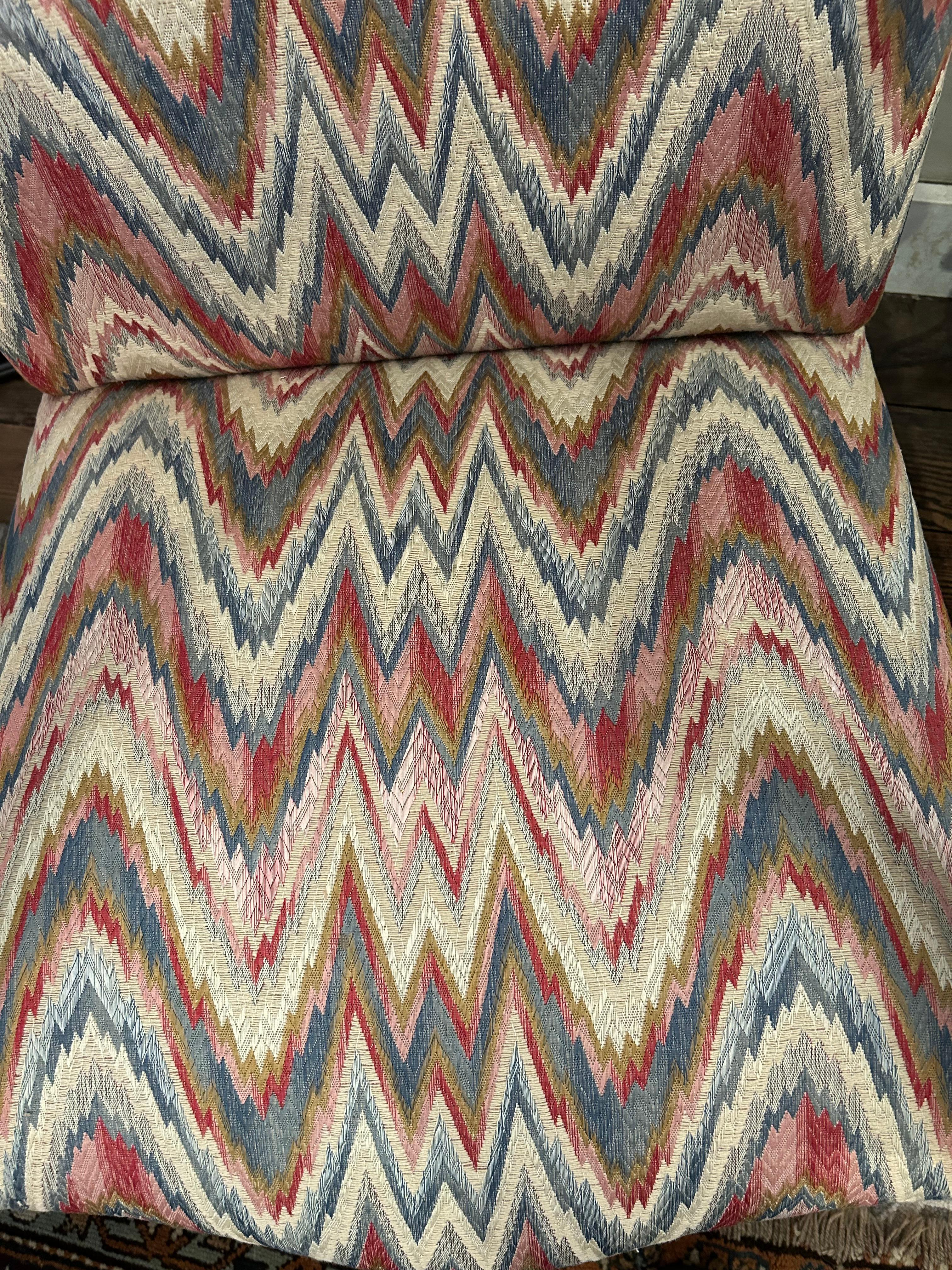 Hübscher Southwood Traditional Hochlehner Sessel gepolstert in Flame Stitch (21. Jahrhundert und zeitgenössisch) im Angebot