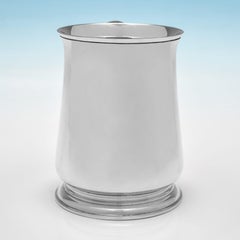 Handsome sterling silver mug or tankard made in London in 1932