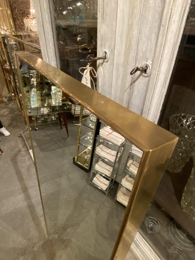 Magnifique grand miroir en laiton - Italie du milieu du siècle Bon état - En vente à Copenhagen K, DK