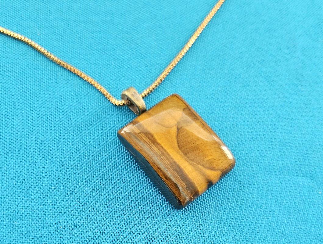 Other Handsome Tiger's Eye Semiprecious Stone Pendant Necklace For Sale