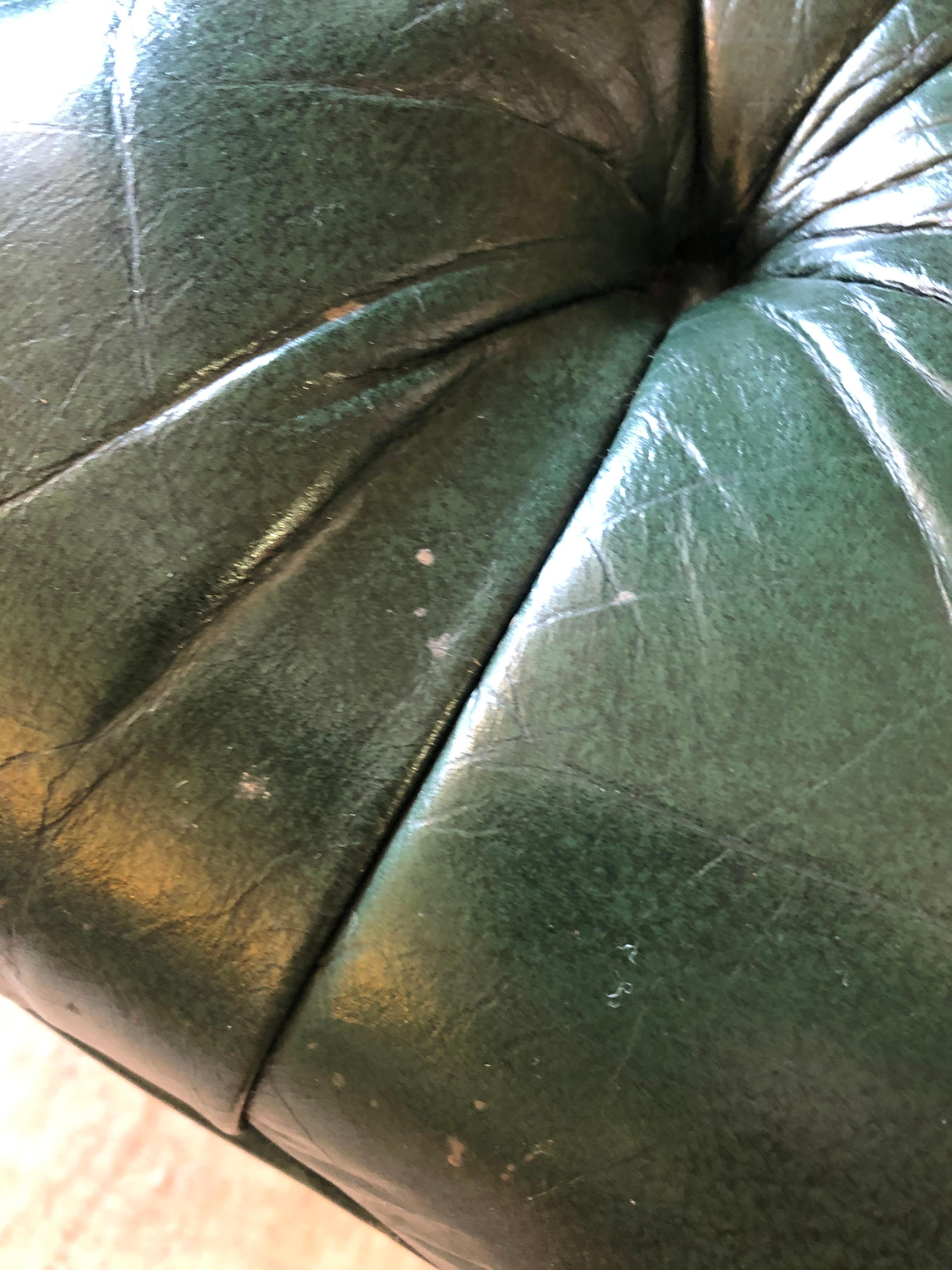 Late 20th Century Handsome Traditional Dark Green Leather Tufted Bench Ottoman
